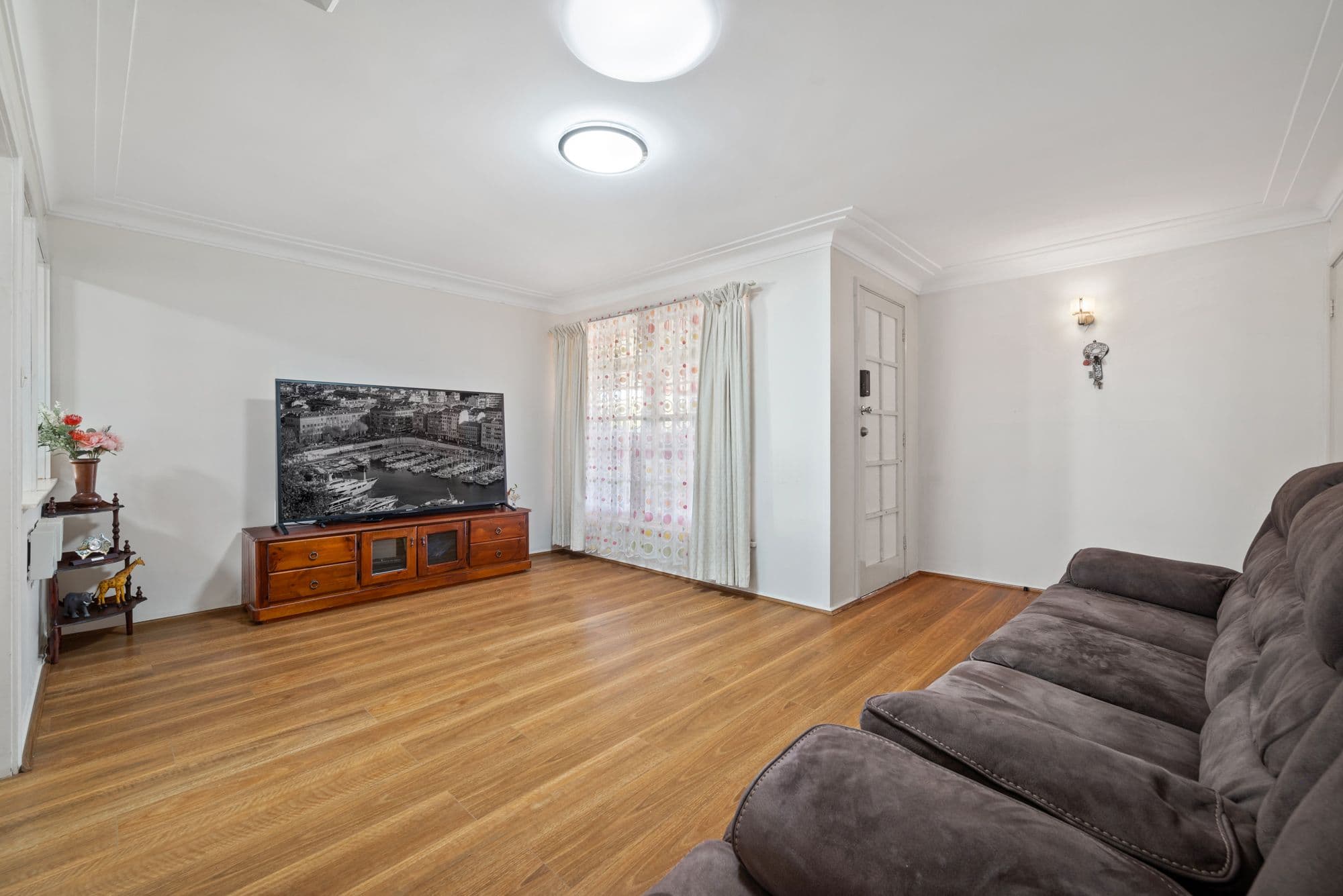 72 Paterson Street, Campbelltown NSW 2560, Campbelltown - Thumbnail 2