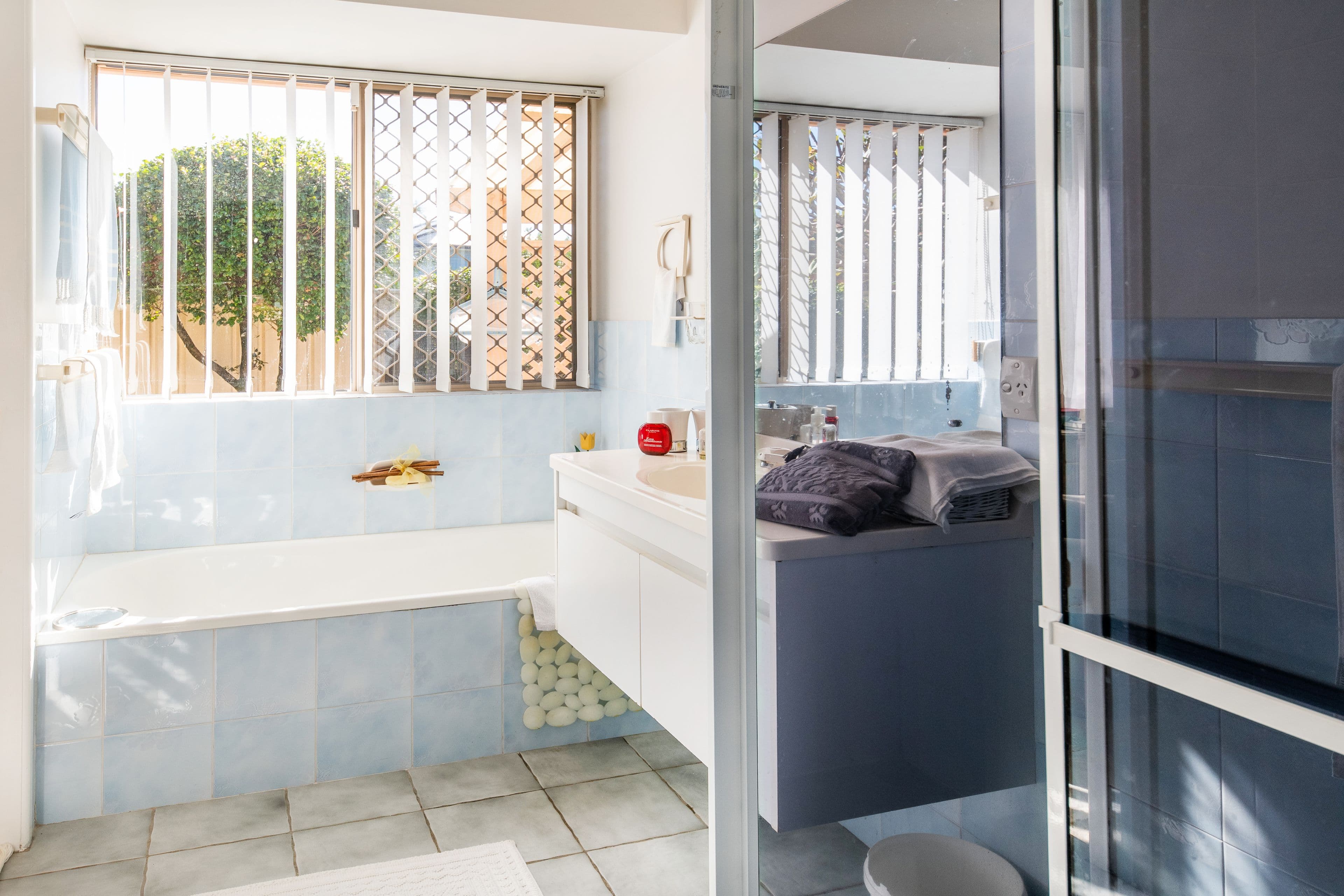 6 Swift Place, Burleigh Waters QLD 4220, Burleigh Waters - Thumbnail 7