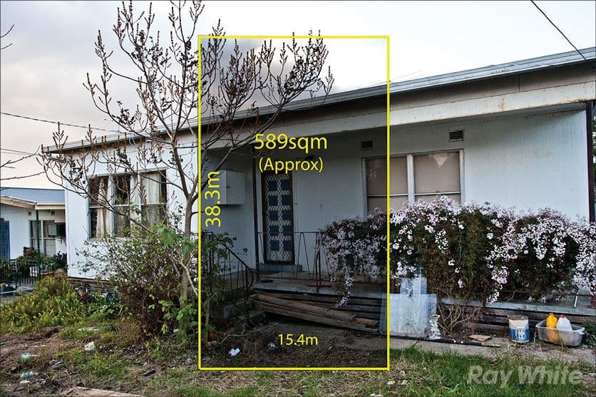 30 Jacaranda Street, DOVETON VIC 3177, Doveton - Thumbnail 2