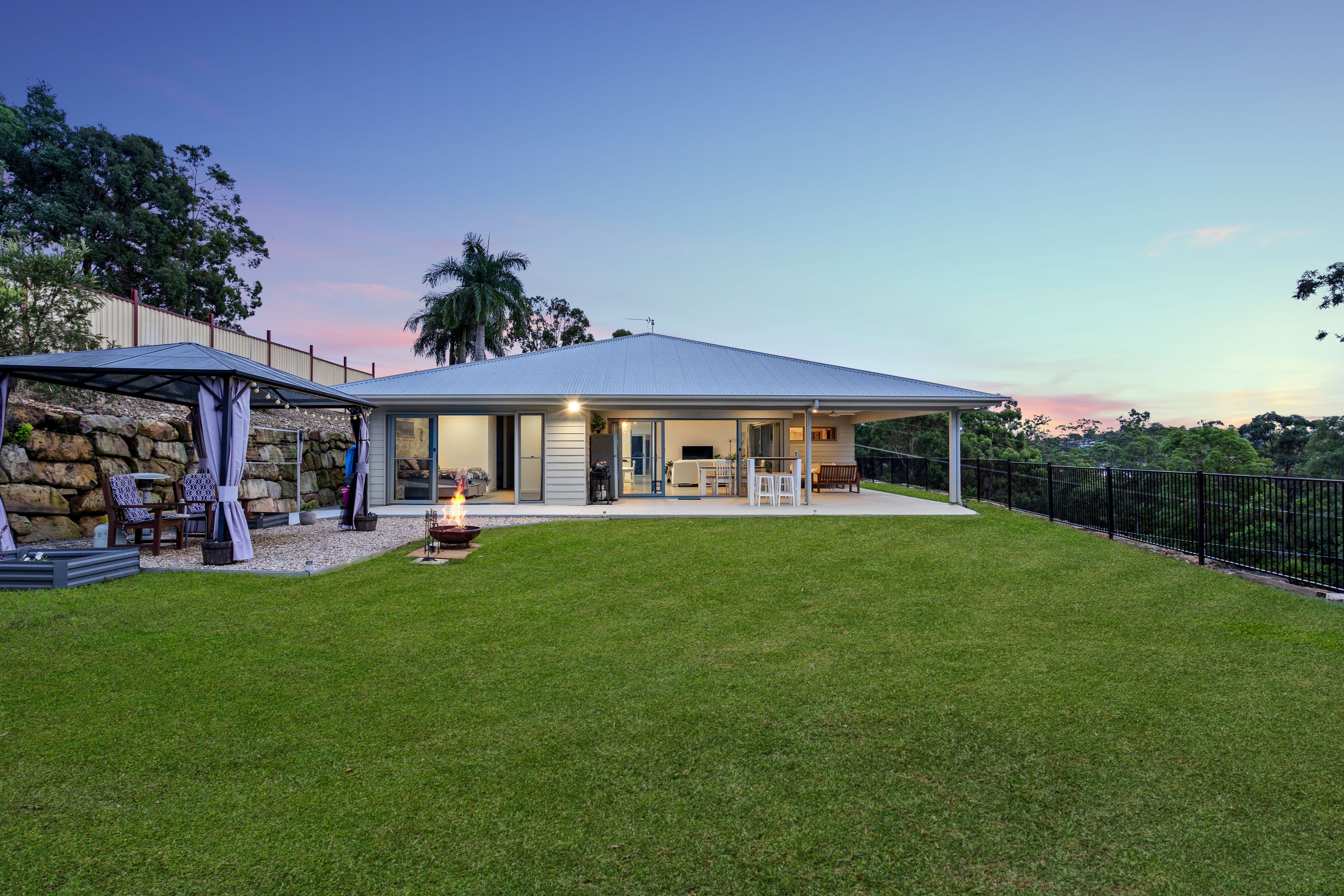112 San Fernando Drive, Worongary QLD 4213, Worongary - Thumbnail 3
