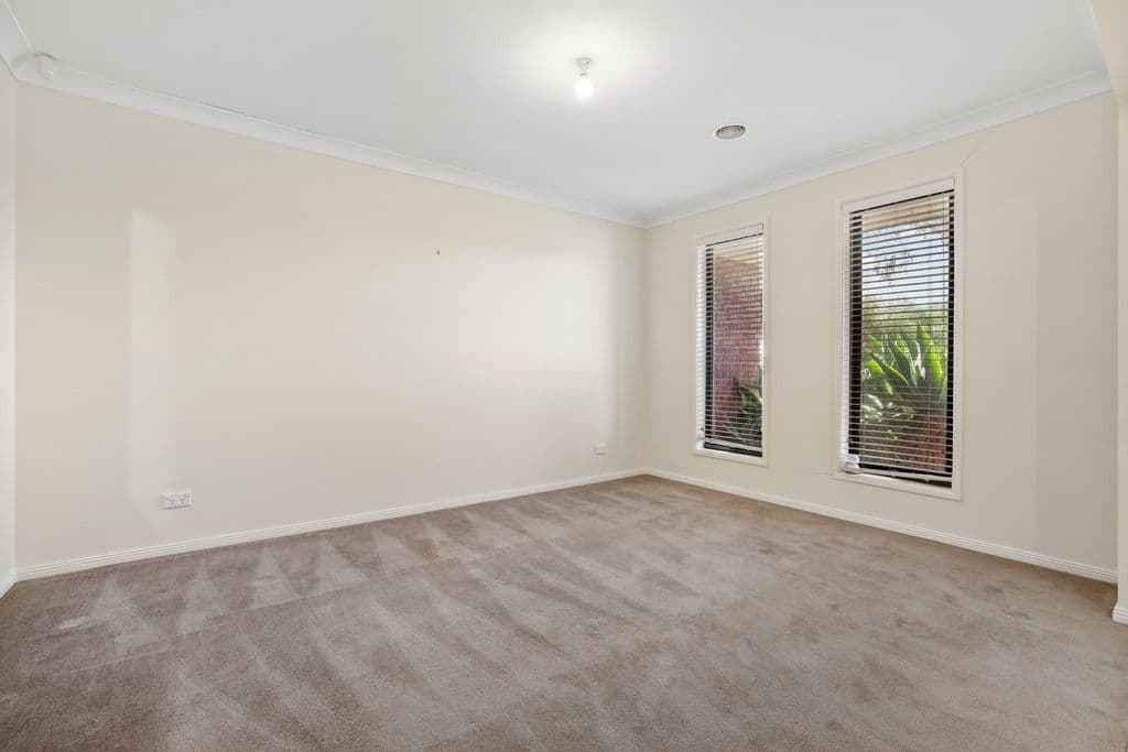 7 Playford Drive, Wyndham Vale VIC 3024, Wyndham Vale - Thumbnail 5