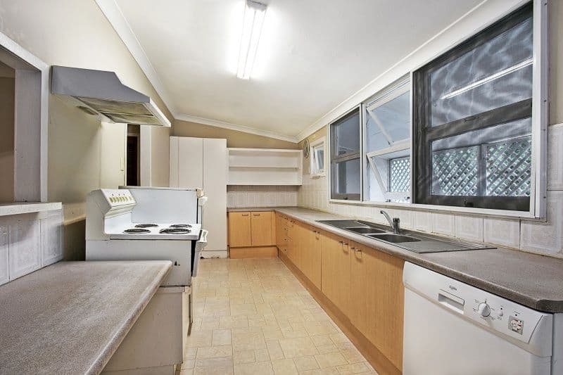 30 Harrys Road, Taringa QLD 4068, Taringa - Thumbnail 3