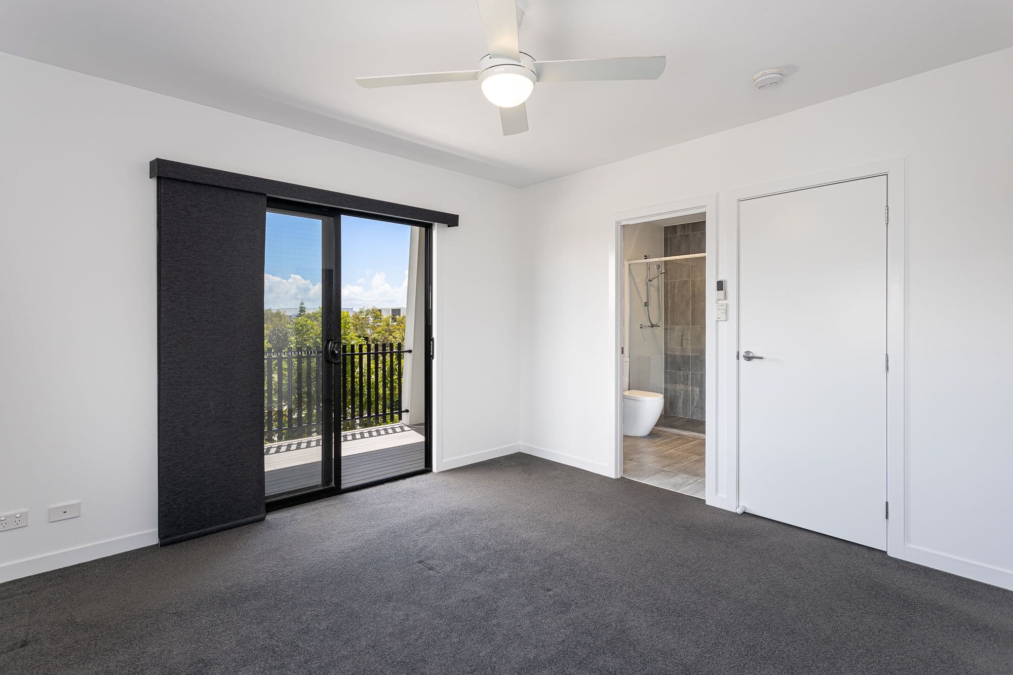27 Tasmania Avenue, Newport QLD 4020, Newport - Thumbnail 7
