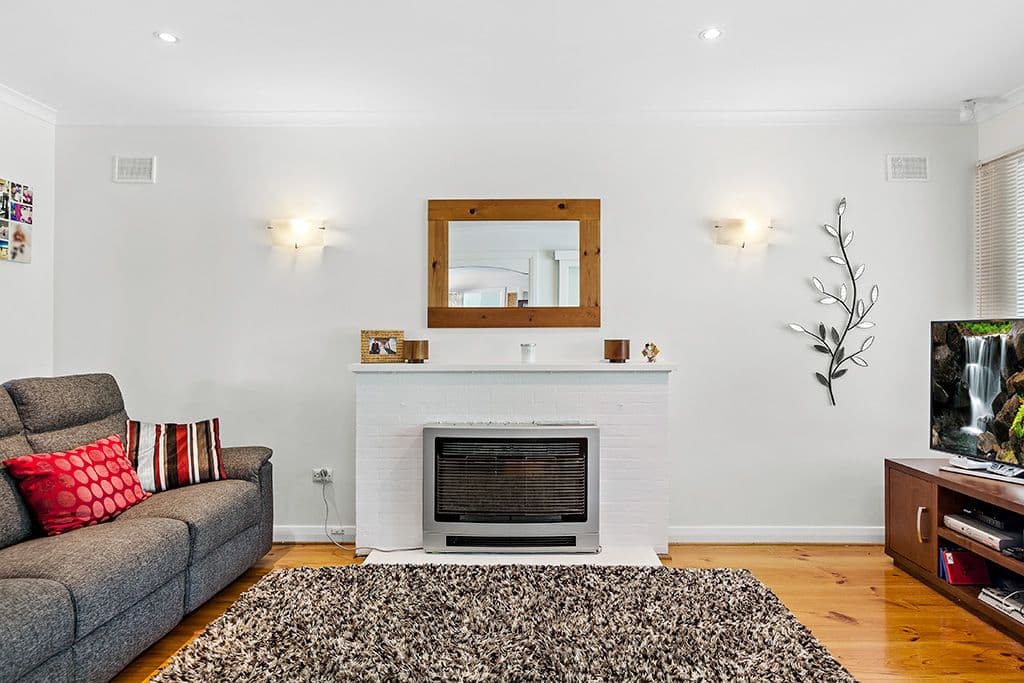 2 Doncaster Avenue, Novar Gardens SA 5040, Novar Gardens - Thumbnail 4