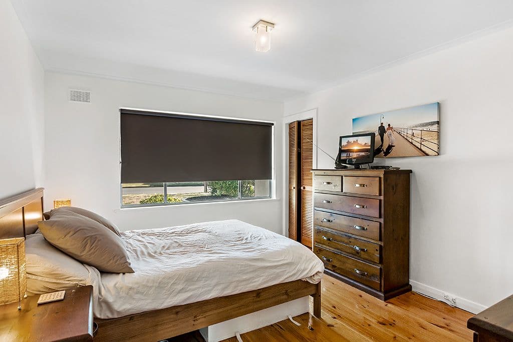 2 Doncaster Avenue, Novar Gardens SA 5040, Novar Gardens - Thumbnail 5