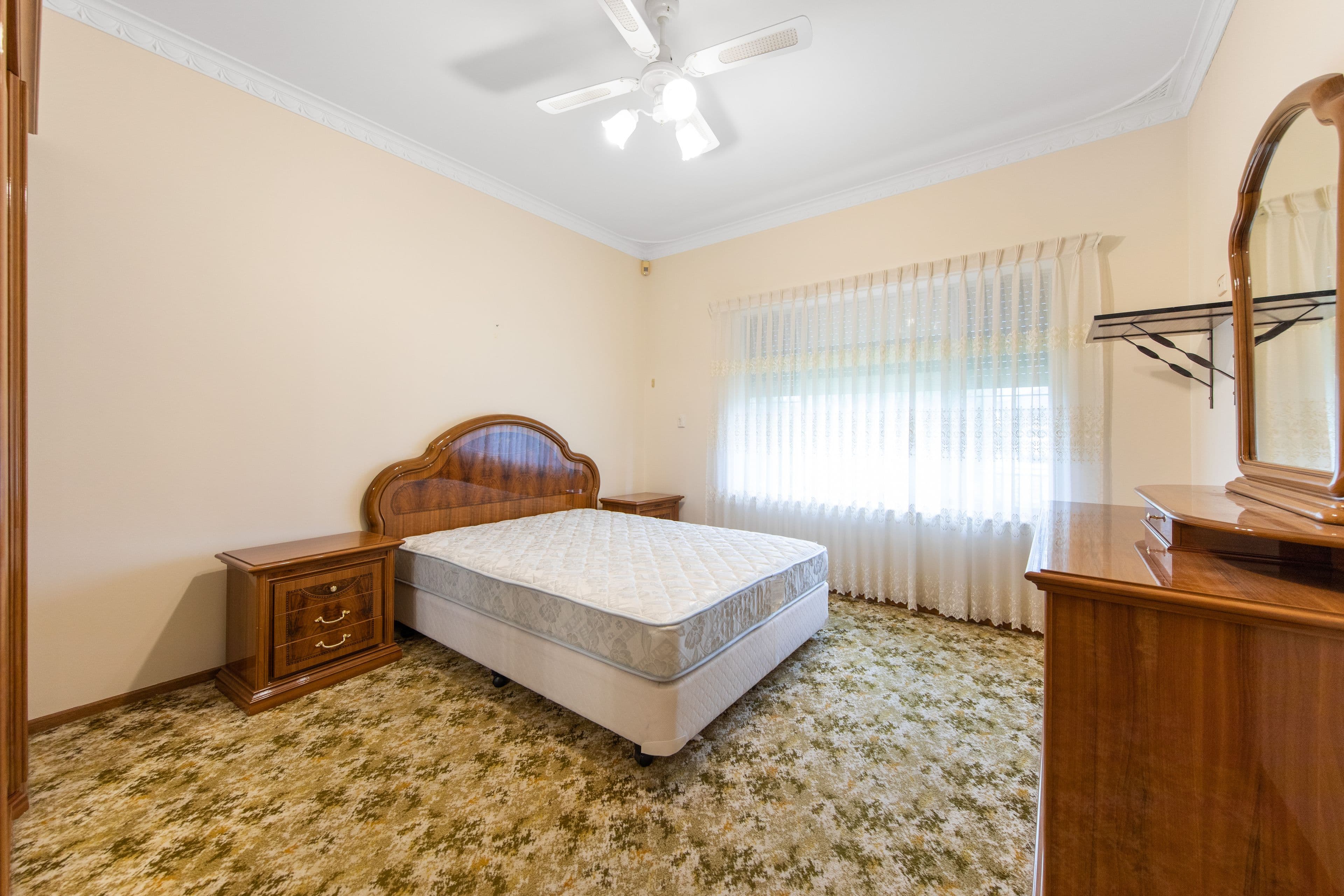 13 Quinlivan Road, Pooraka SA 5095, Pooraka - Thumbnail 7
