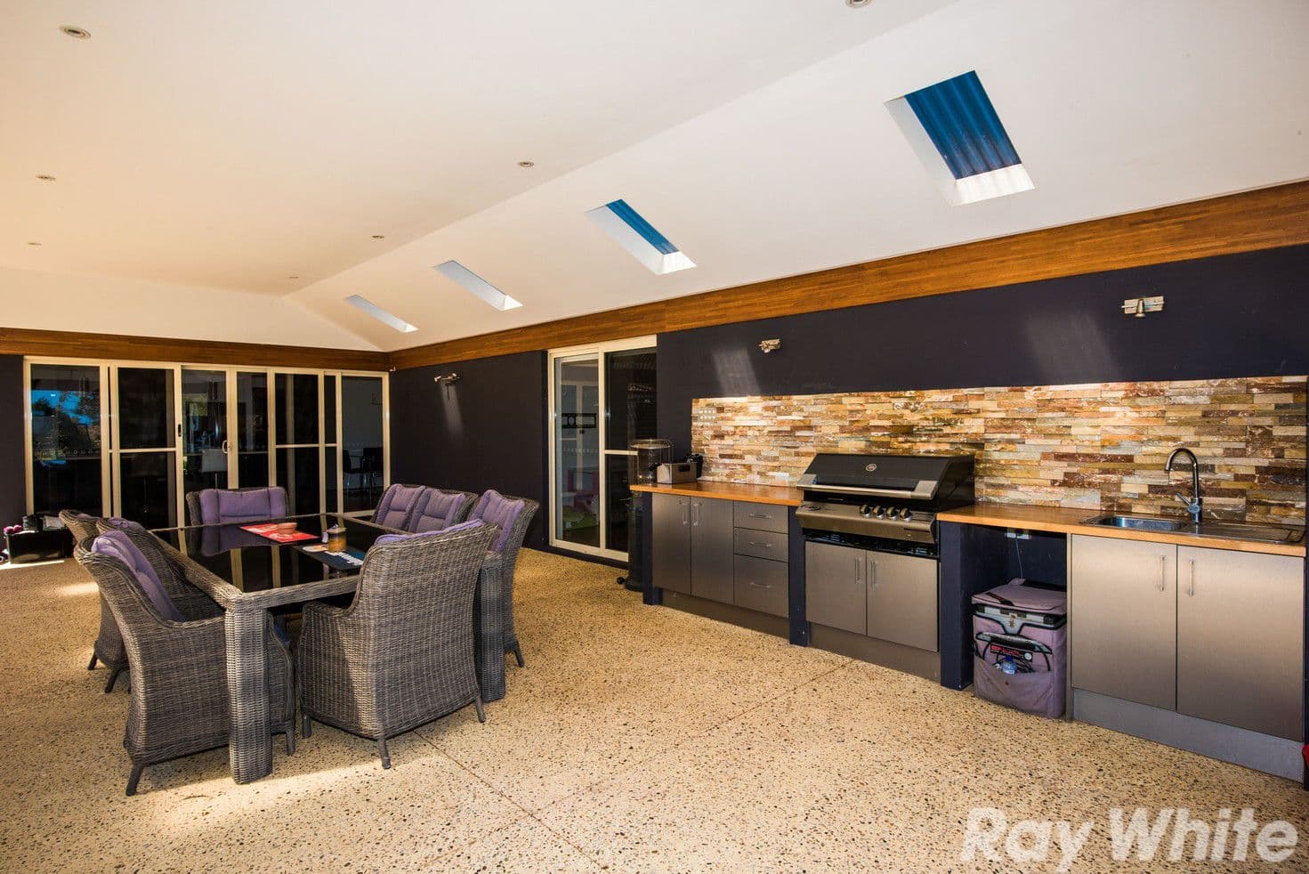 38 Stuart Road, Moresby WA 6530, Moresby - Image 1