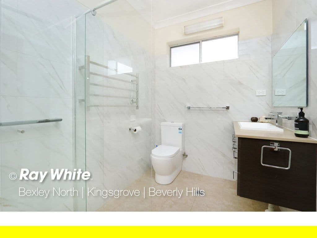 7 New England Drive, Kingsgrove - Thumbnail 6