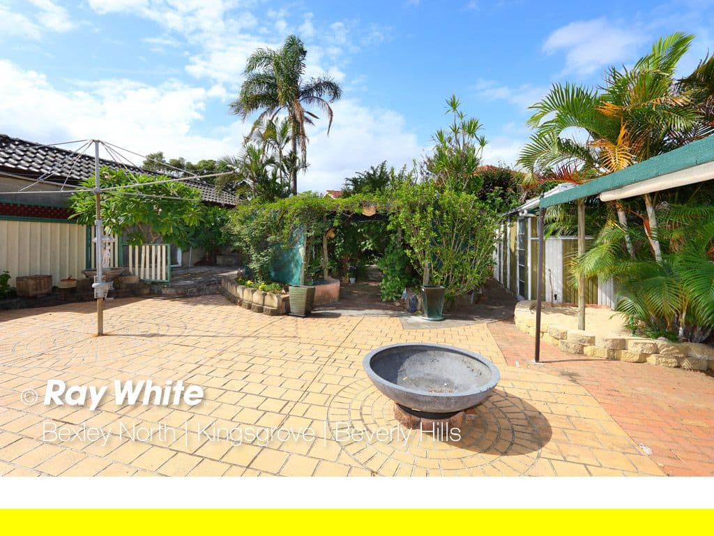 7 New England Drive, Kingsgrove - Thumbnail 7