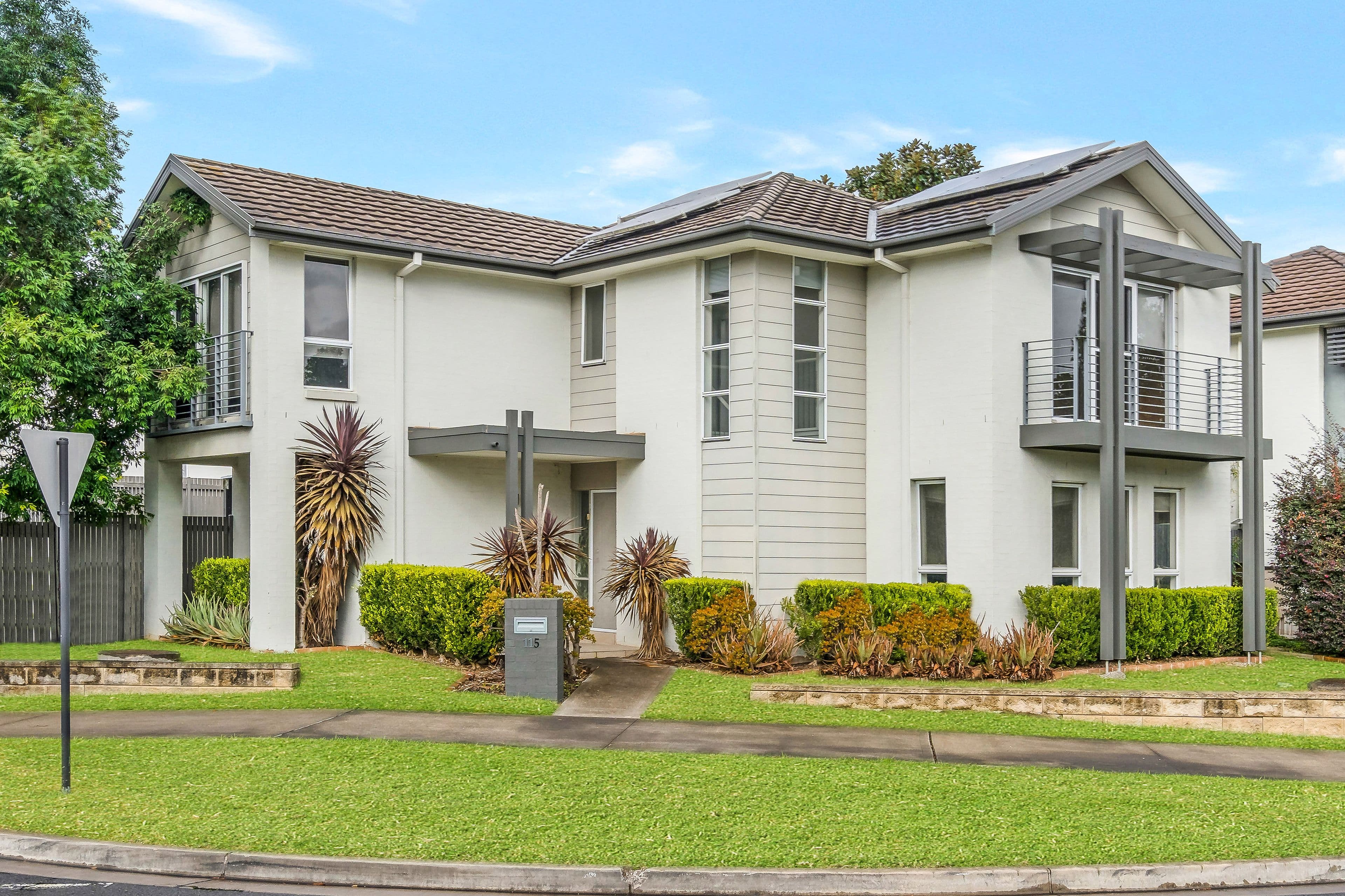 115 Middleton Drive, Middleton Grange NSW 2171, Middleton Grange - Thumbnail 2