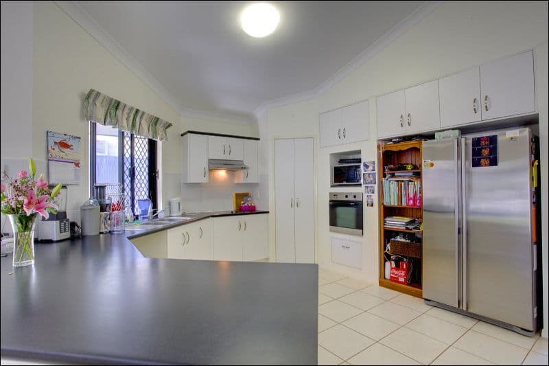46  Riverbend Drive, DOUGLAS QLD 4814, Douglas - Thumbnail 3
