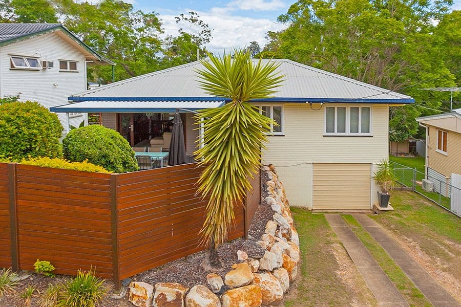 9 Grunert Street, HOLLAND PARK QLD 4121, Holland Park - Image 1