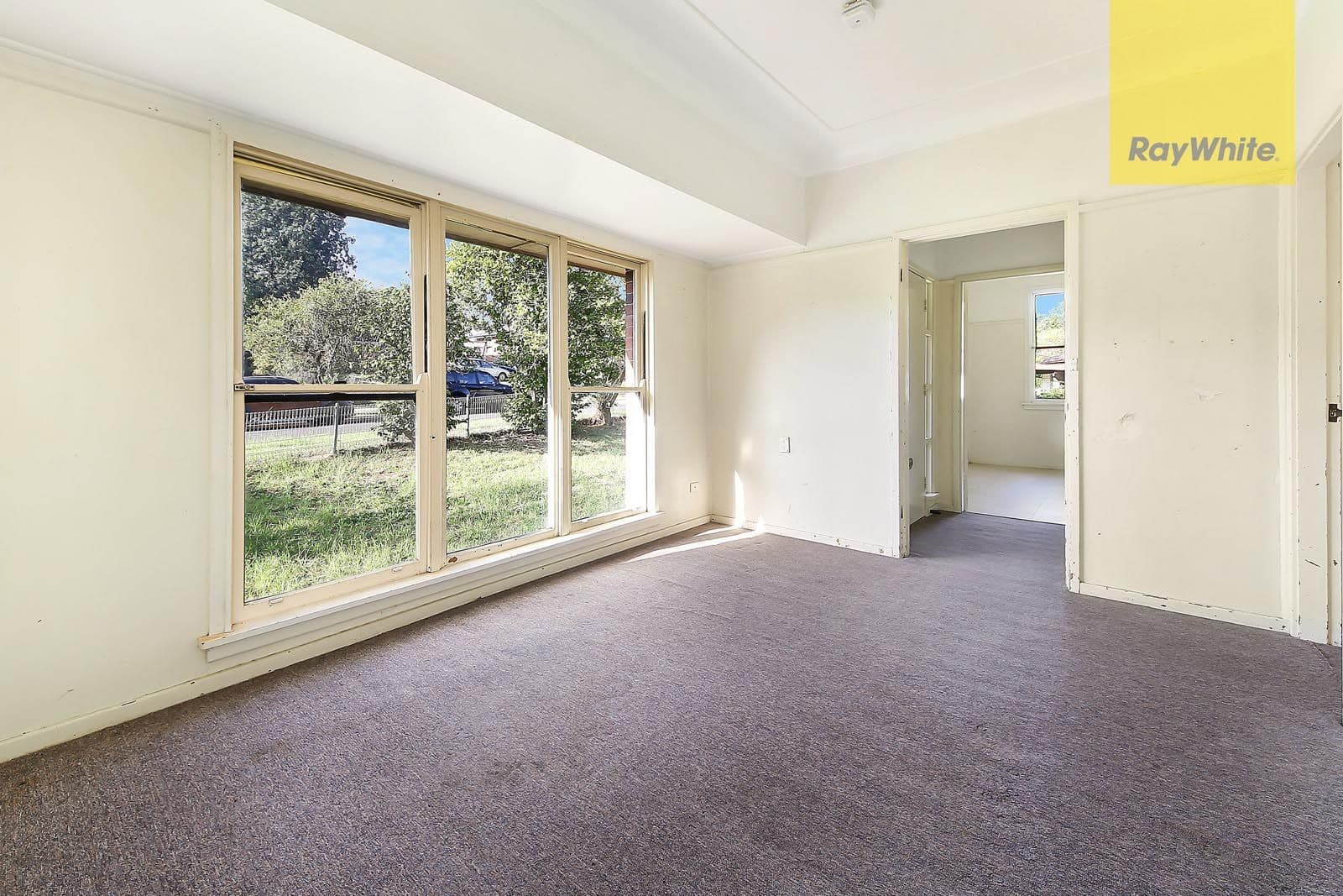 44 Supply Street, Dundas Valley - Thumbnail 5
