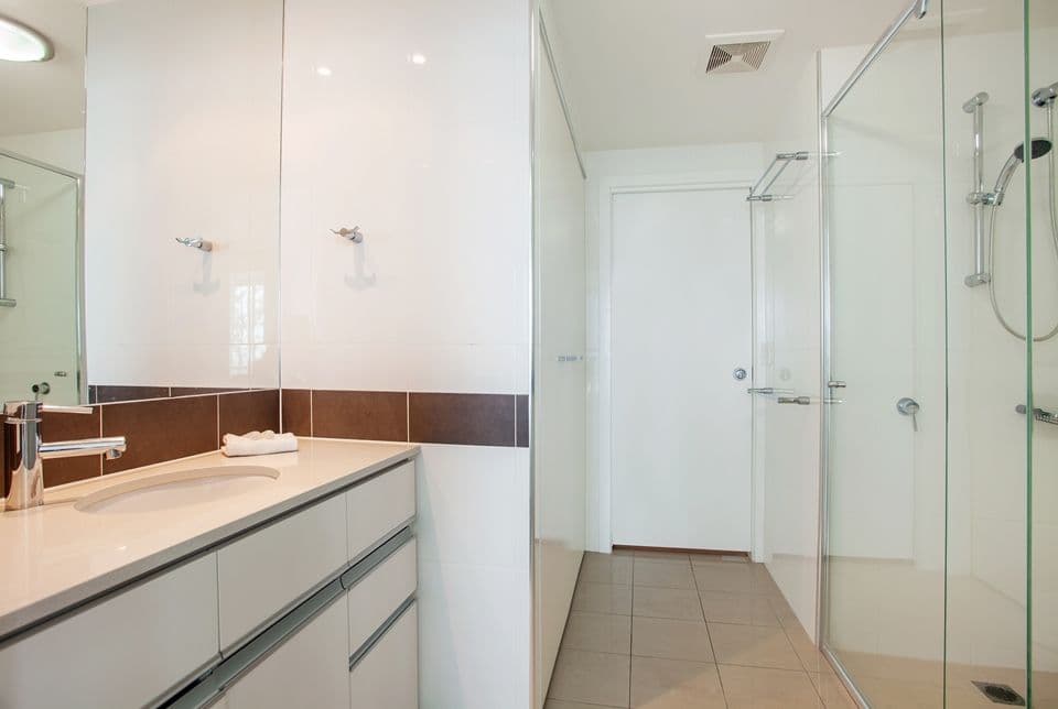110 Marine Pde 'Reflections Tower Two', COOLANGATTA QLD 4225, Coolangatta - Thumbnail 6