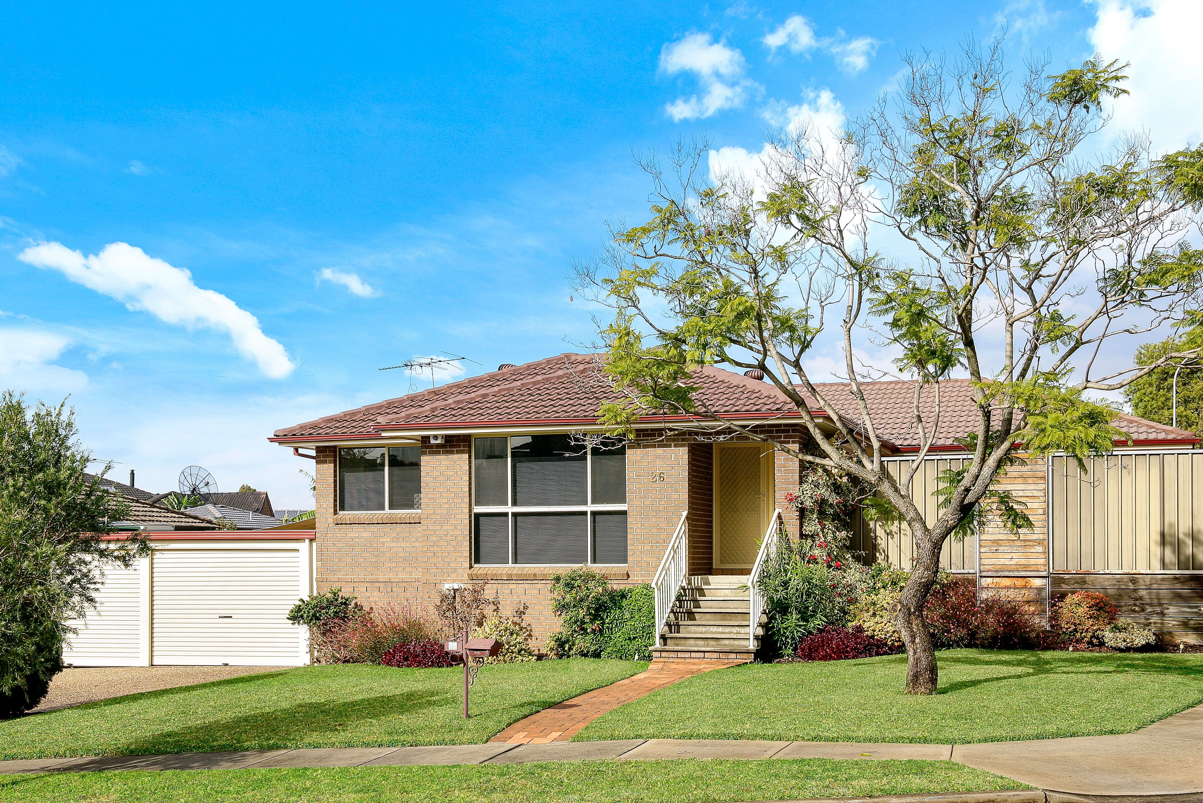 26 Bougainville Avenue, Bossley Park - Image 1