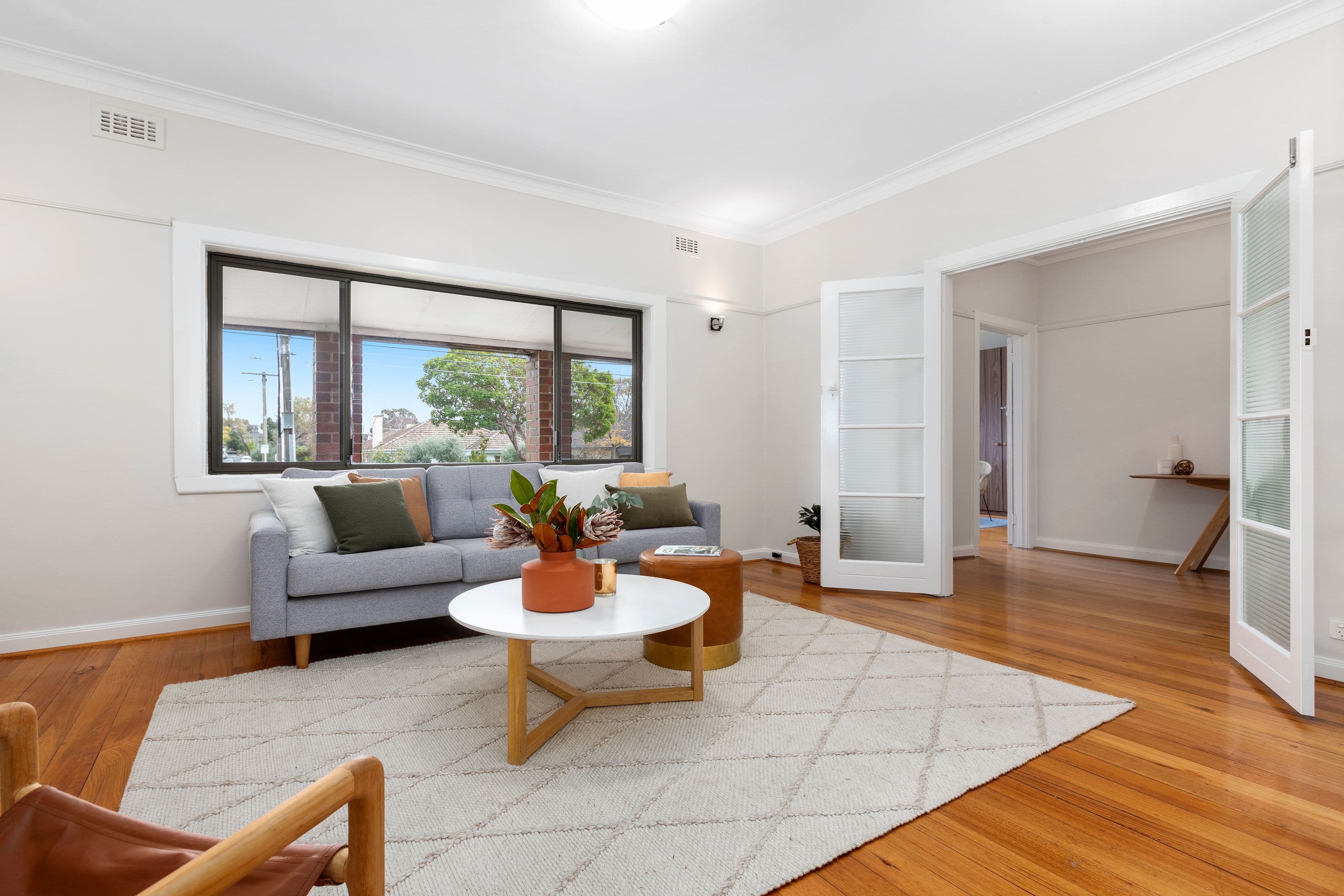 174 Charman Road, Cheltenham VIC 3192, Cheltenham - Thumbnail 2