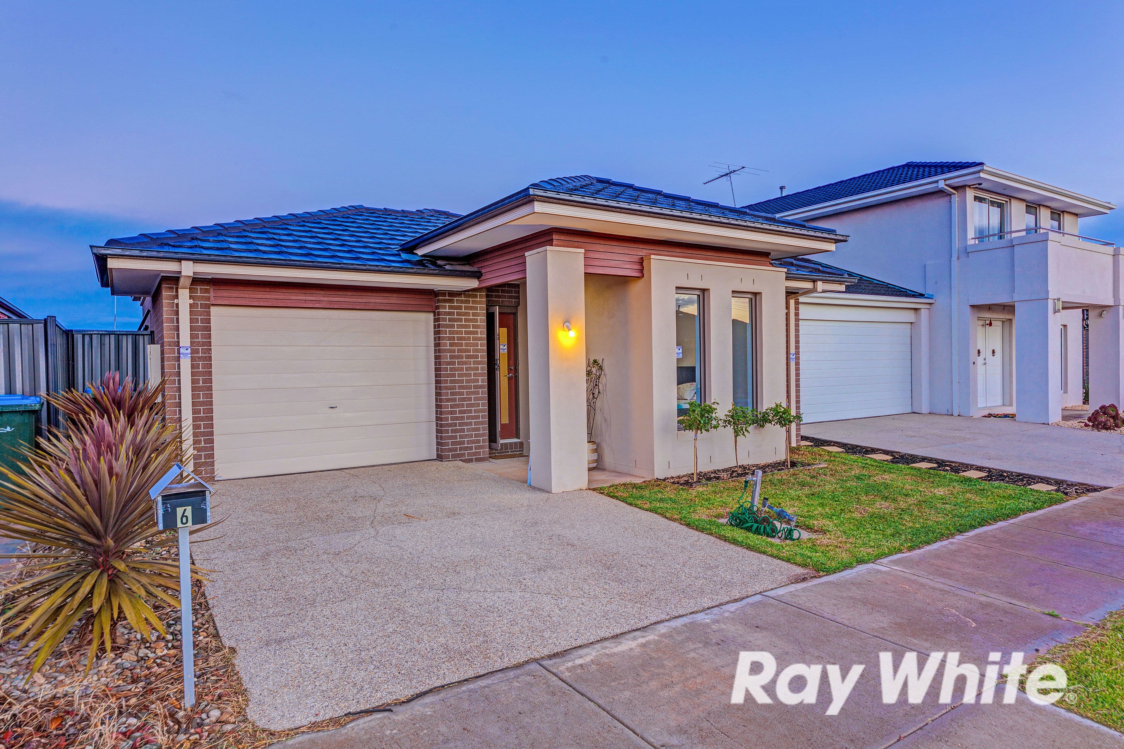6 Lambourne Avenue, Truganina VIC 3029, Truganina - Thumbnail 3