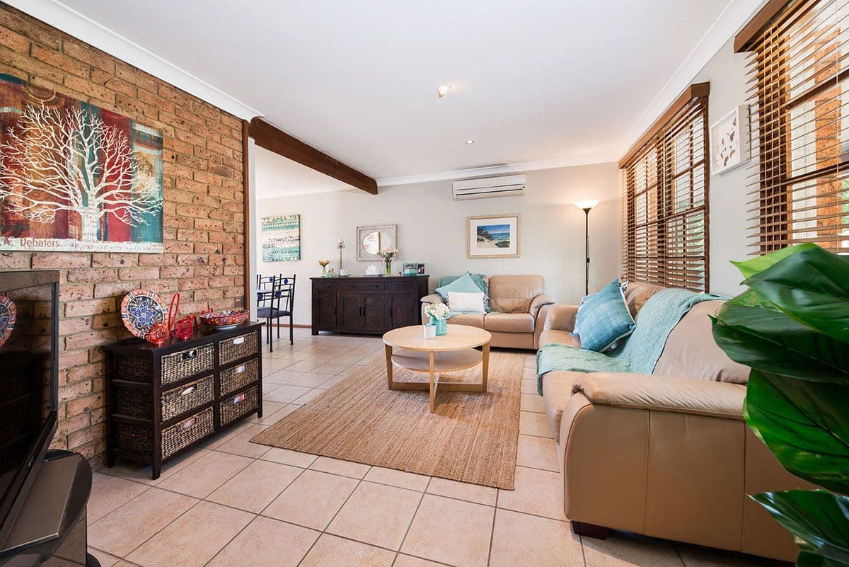 71 Yates Road, Bangor - Thumbnail 2