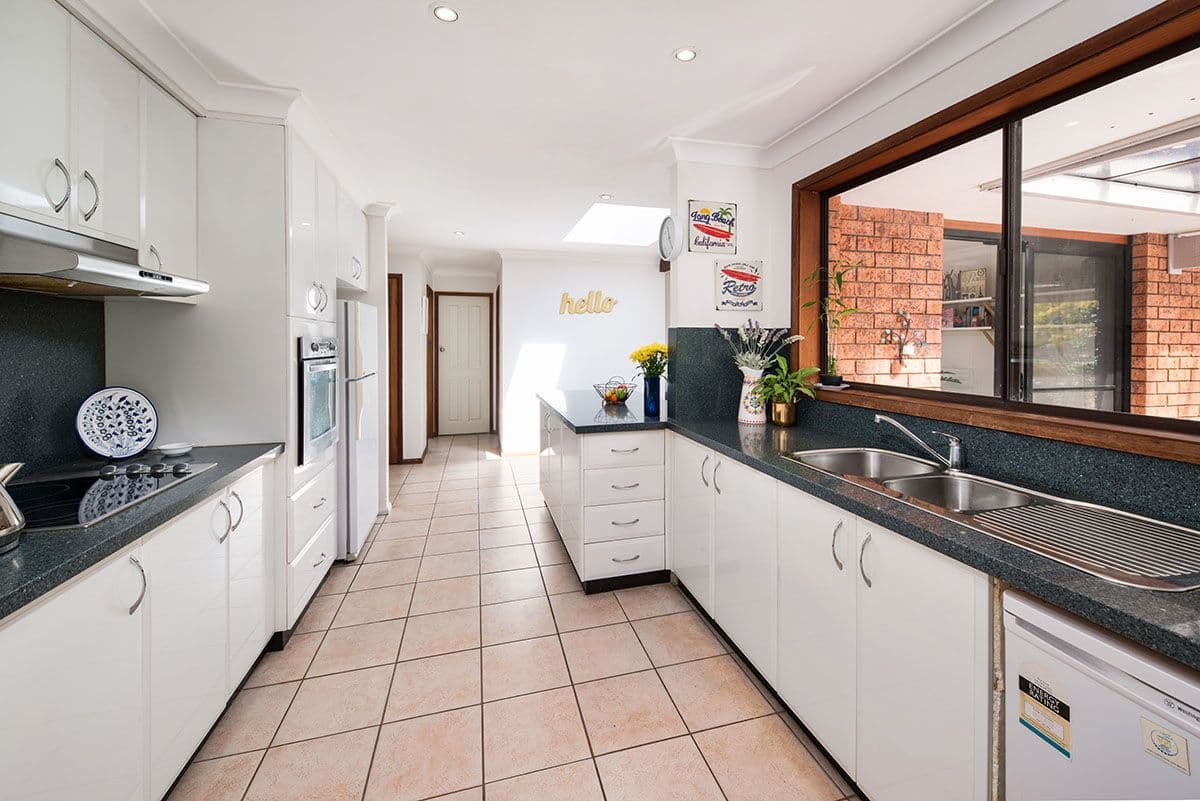 71 Yates Road, Bangor - Thumbnail 3