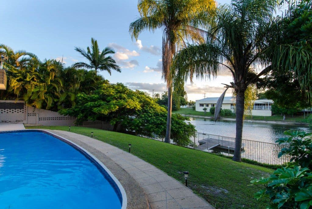 8 Gibraltar Drive, ISLE OF CAPRI QLD 4217, Isle Of Capri - Image 1