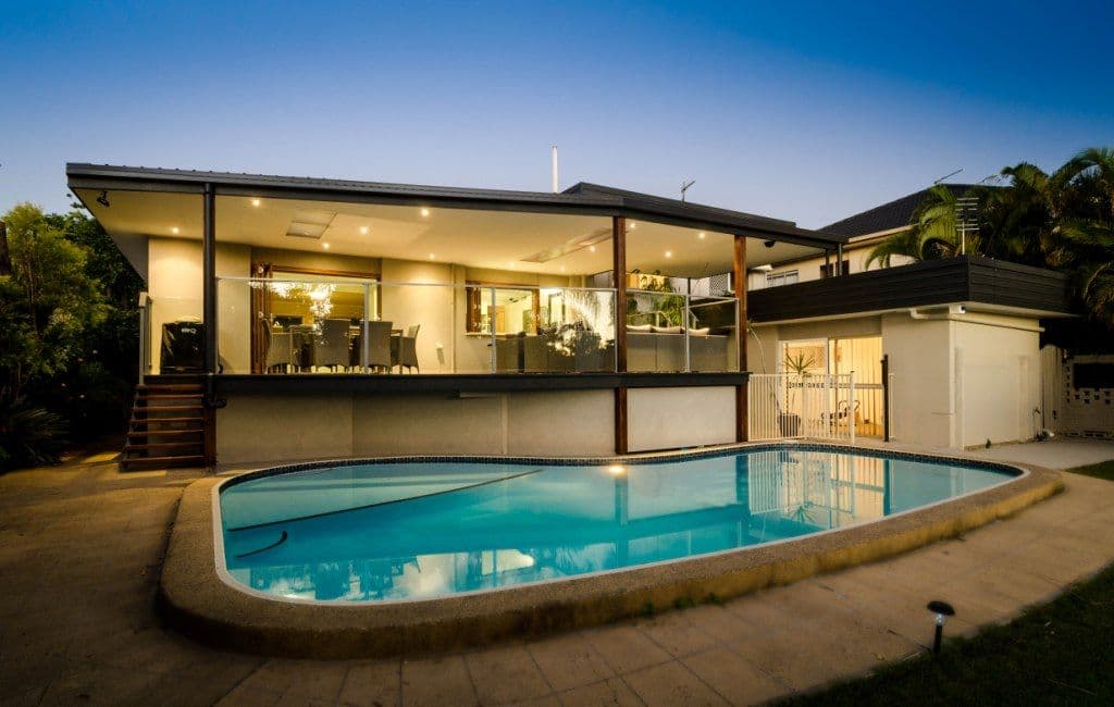 8 Gibraltar Drive, ISLE OF CAPRI QLD 4217, Isle Of Capri - Thumbnail 7
