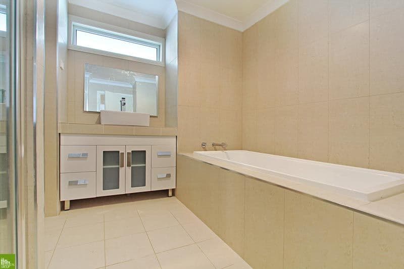 93  Wentworth Street, SHELLHARBOUR NSW 2529, Shellharbour - Thumbnail 3