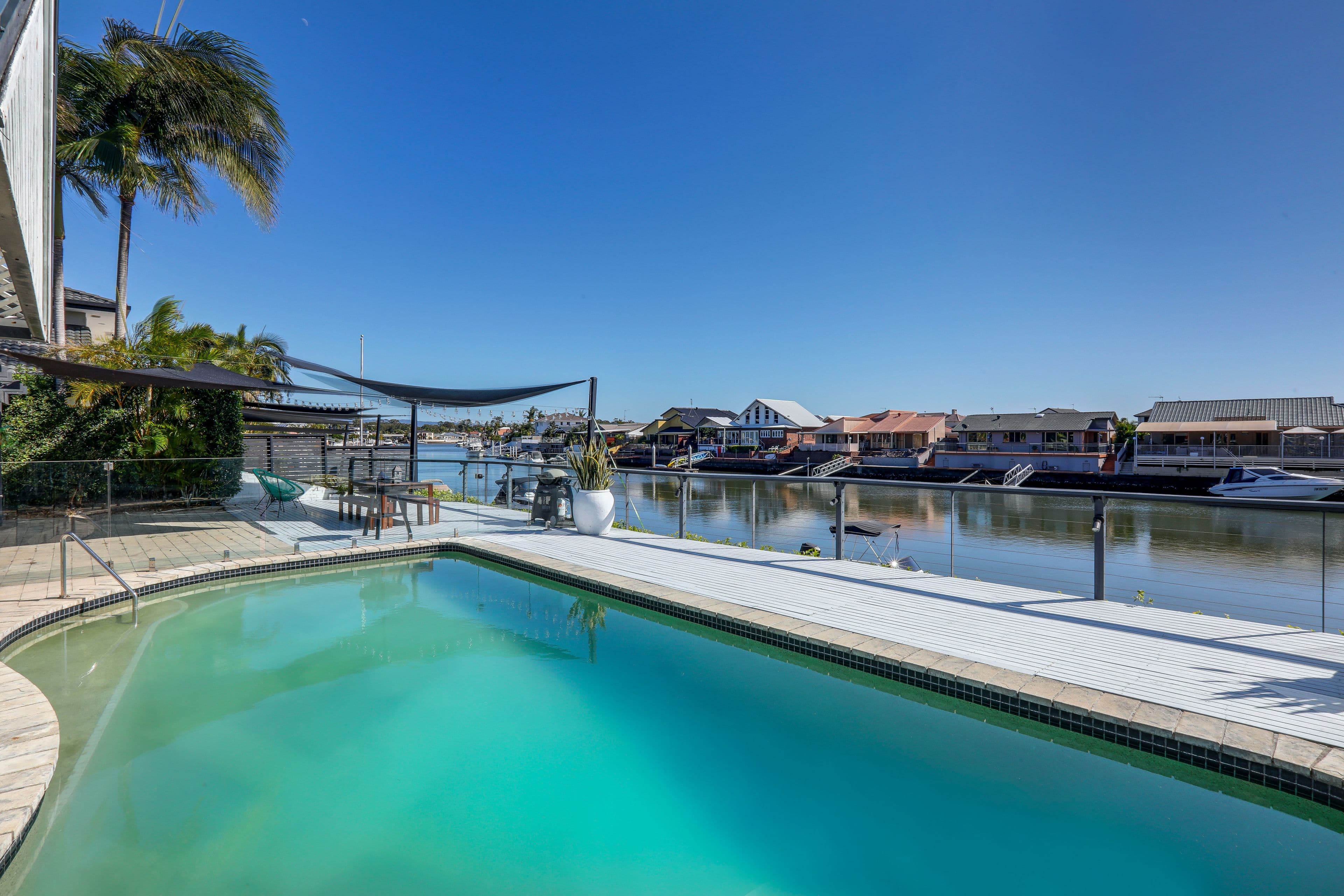 33 Limetree Parade, Runaway Bay QLD 4216, Runaway Bay - Thumbnail 3