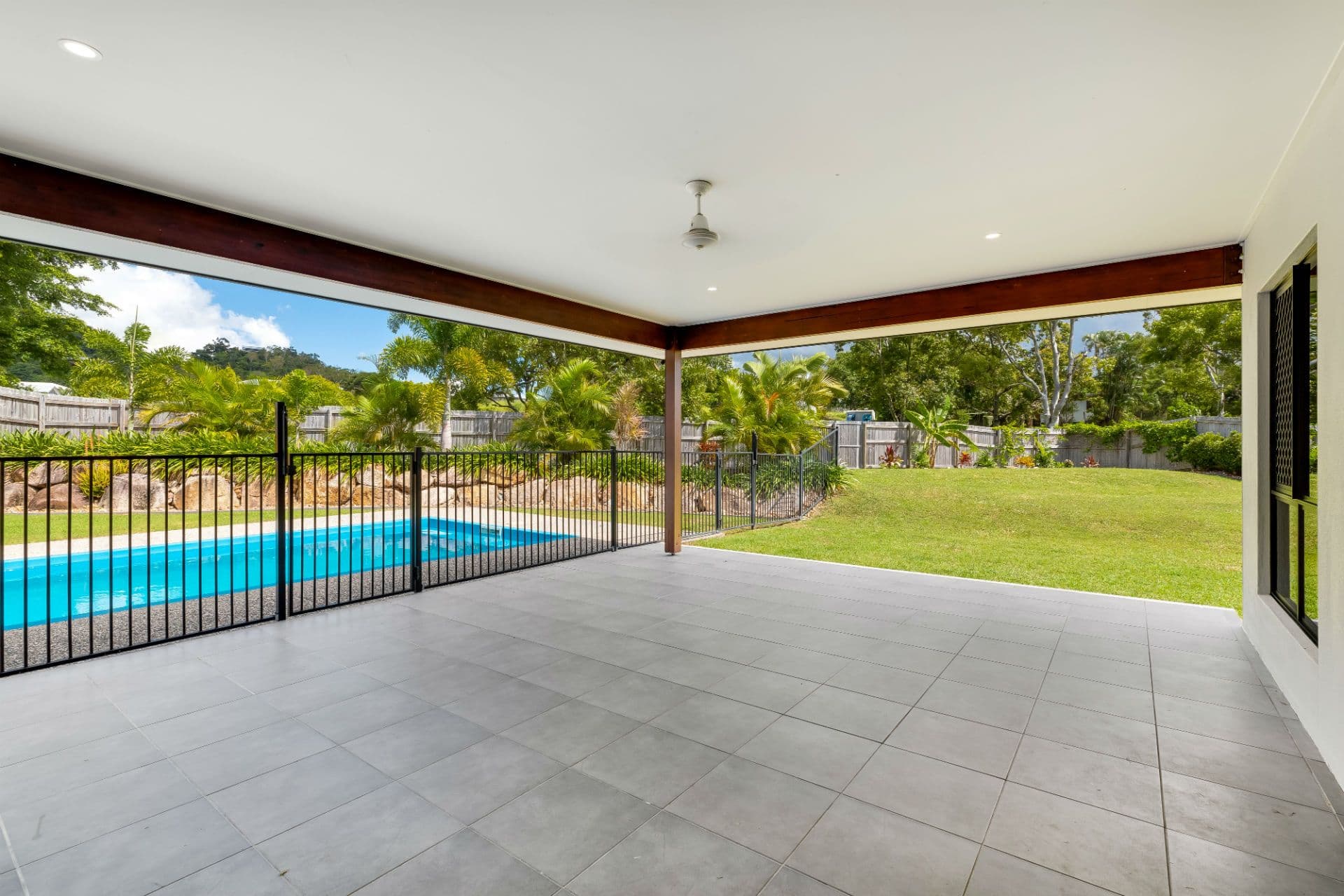 5 Homestead Place, Cannonvale QLD 4802, Cannonvale - Thumbnail 8
