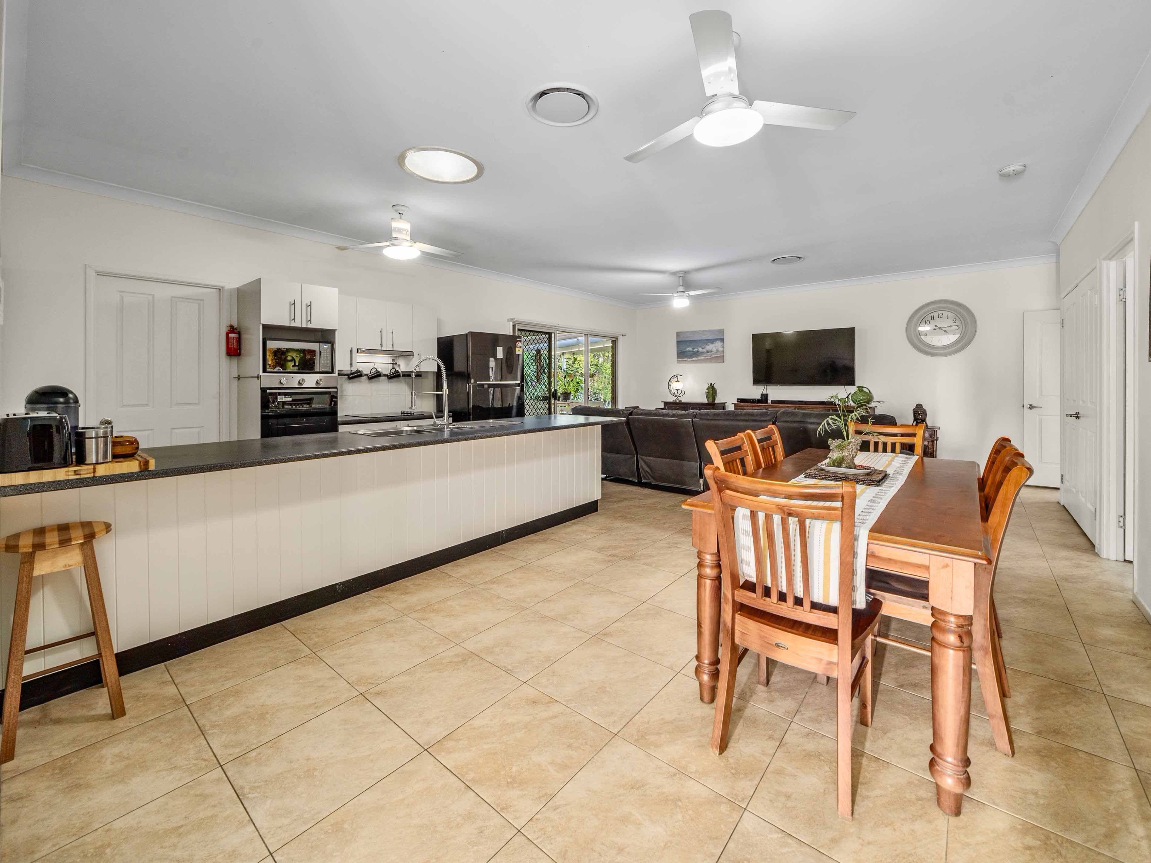8 Scheiwe Court, Lowood QLD 4311, Lowood - Thumbnail 5