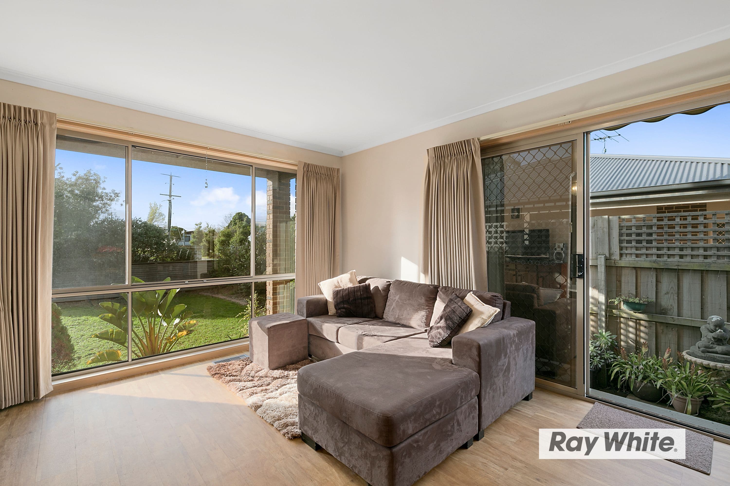 1 Leslie Avenue, Cowes VIC 3922, Cowes - Thumbnail 3