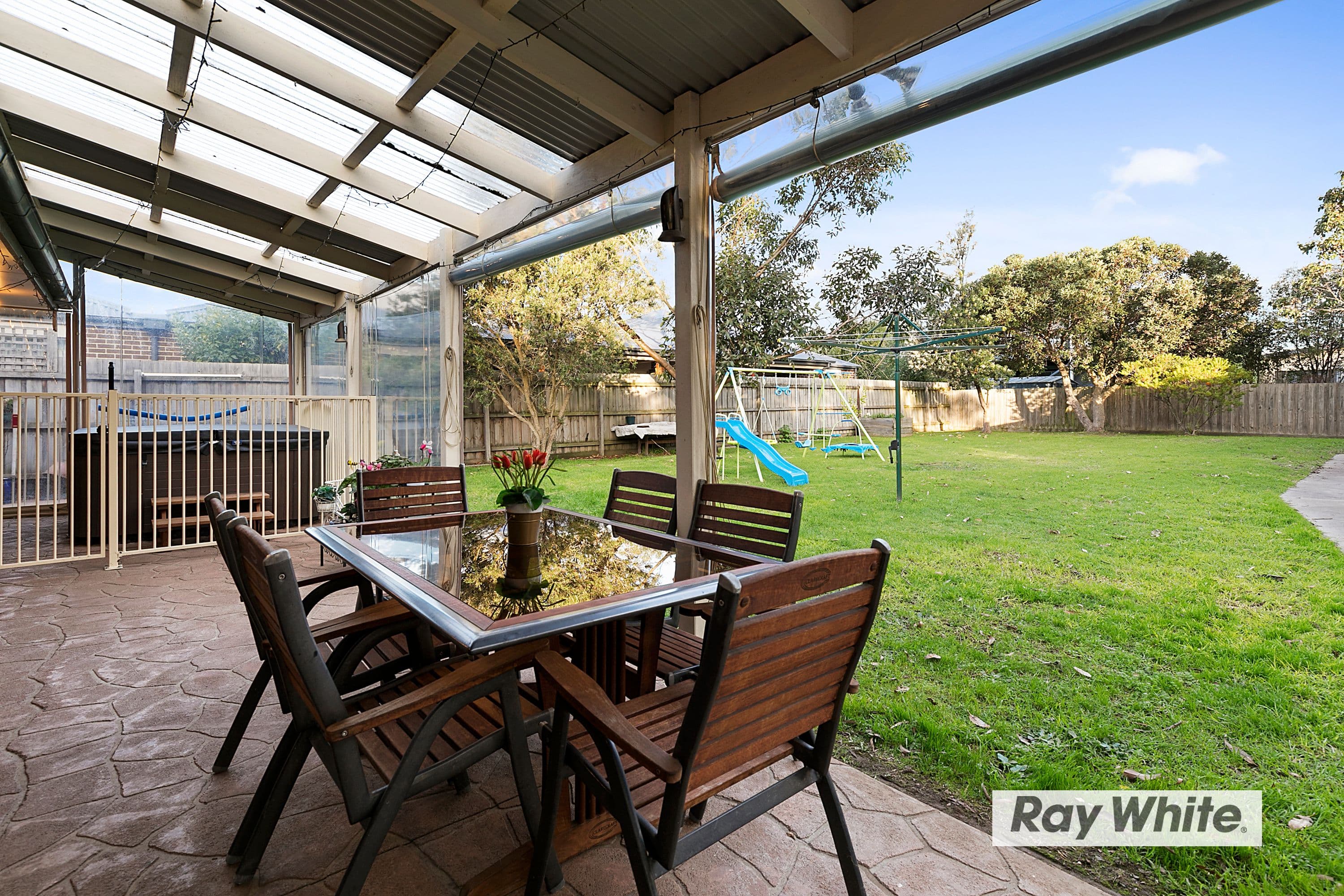 1 Leslie Avenue, Cowes VIC 3922, Cowes - Thumbnail 4