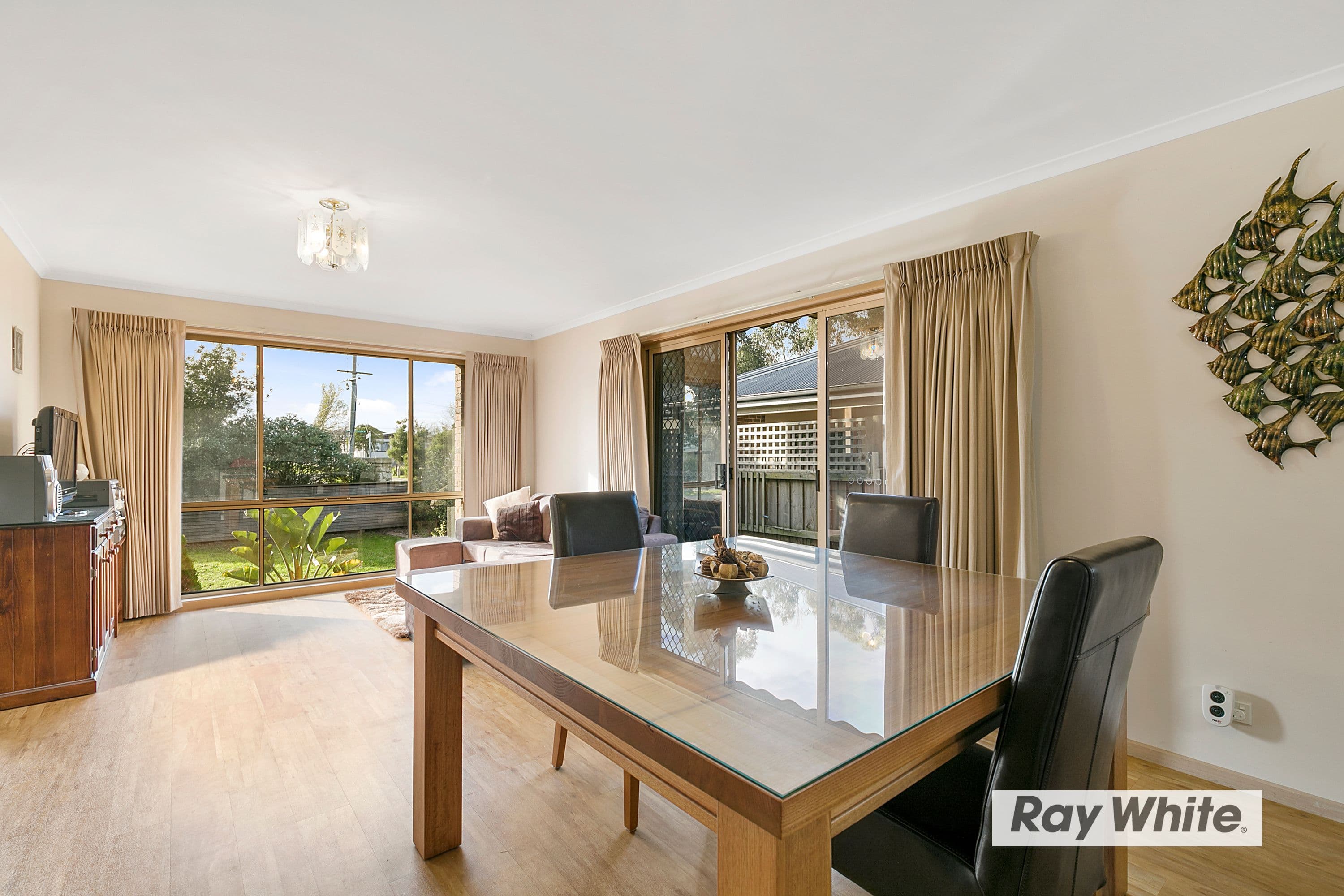 1 Leslie Avenue, Cowes VIC 3922, Cowes - Thumbnail 5
