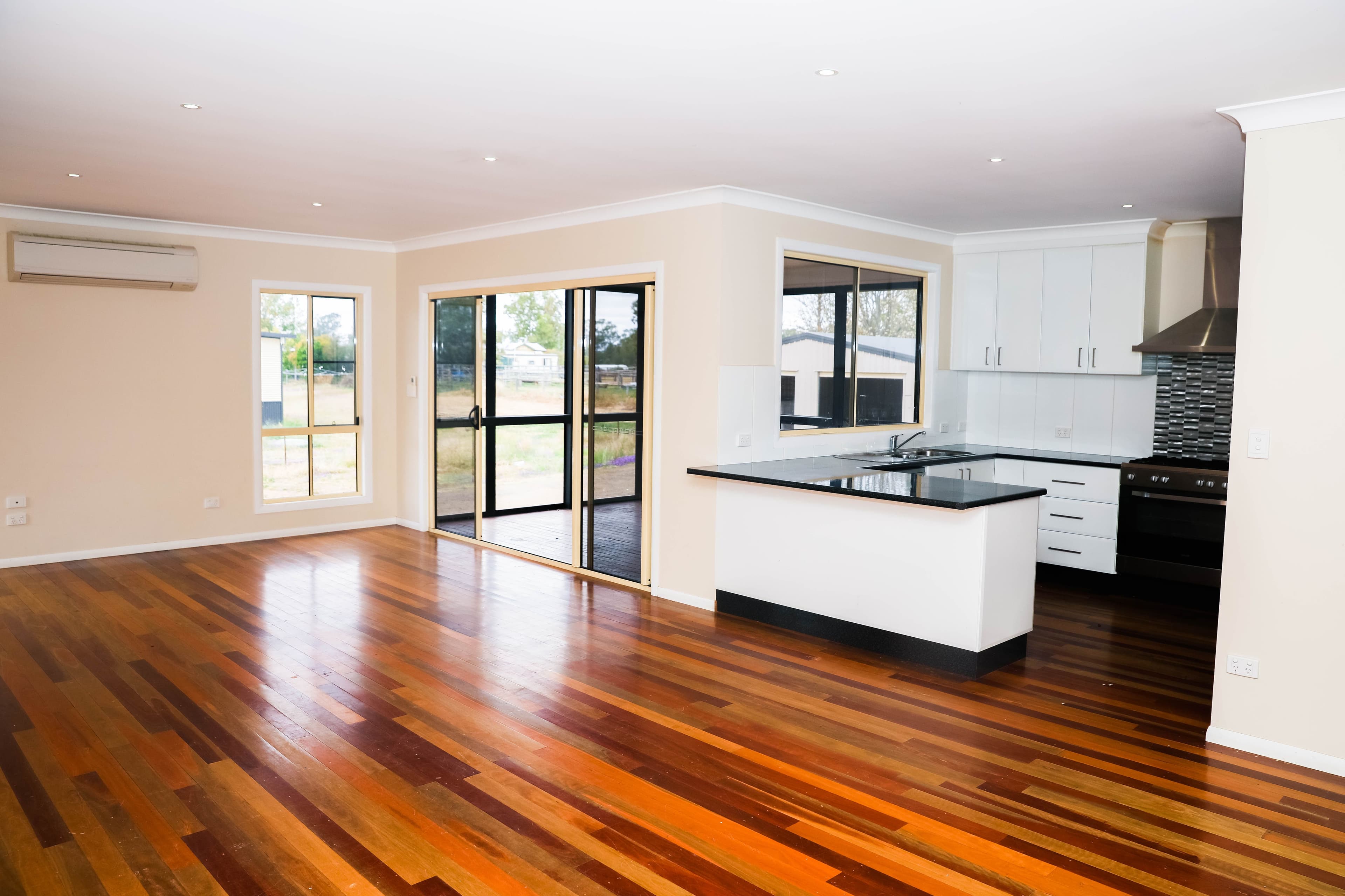 12 Bowen Street, Condamine QLD 4416, Condamine - Thumbnail 4