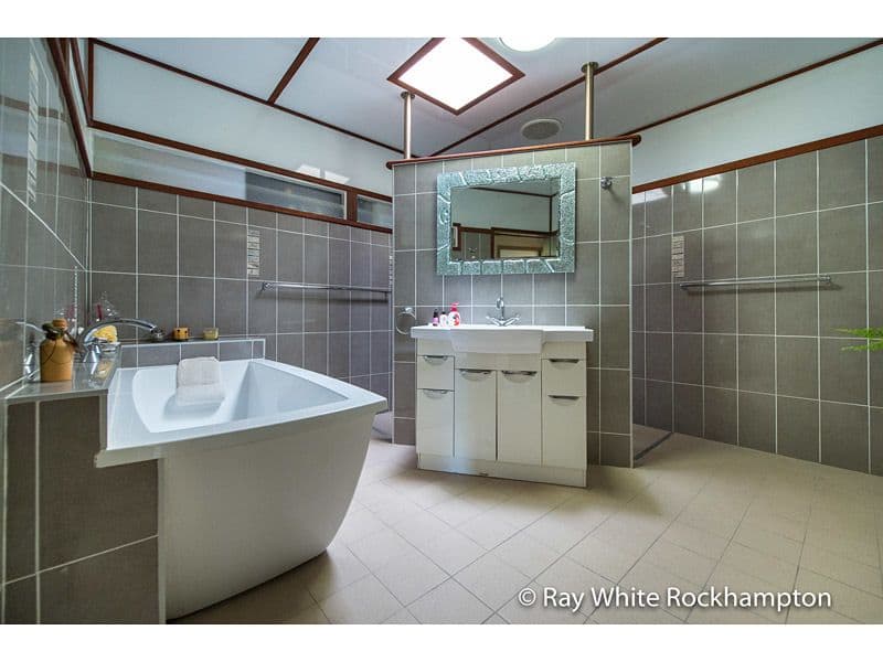 168 Main Street, Park Avenue QLD 4701, Park Avenue - Thumbnail 3