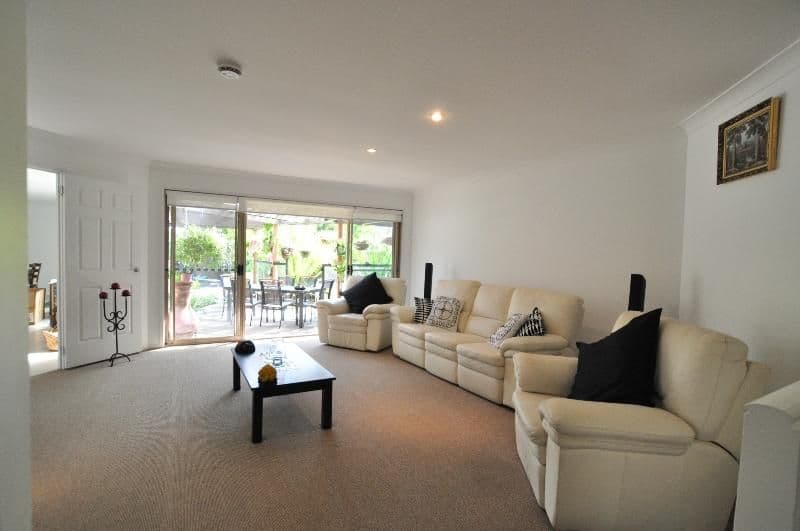 2 Arlene Park Terrace, HELENSVALE QLD 4212, Helensvale - Thumbnail 3