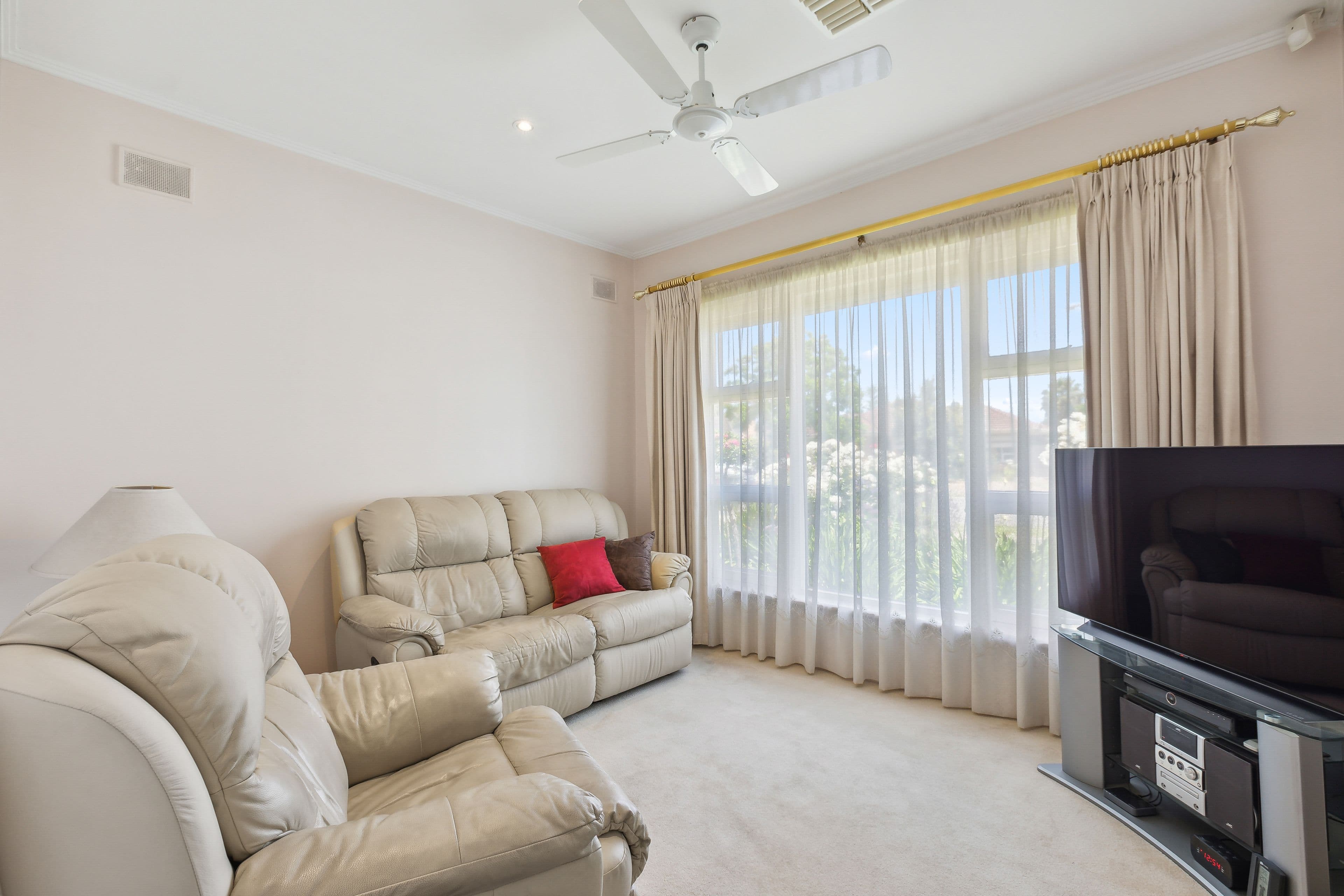 17 Parana Street, Flinders Park SA 5025, Flinders Park - Thumbnail 4