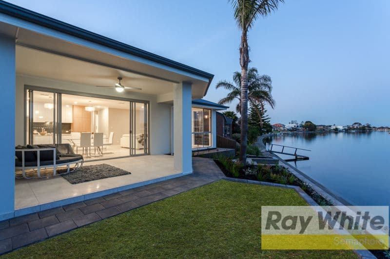 19 Boyd Crescent, West Lakes Shore SA 5020, West Lakes Shore - Thumbnail 3
