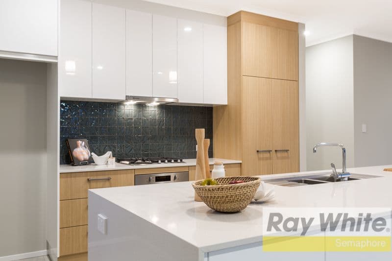 19 Boyd Crescent, West Lakes Shore SA 5020, West Lakes Shore - Thumbnail 5