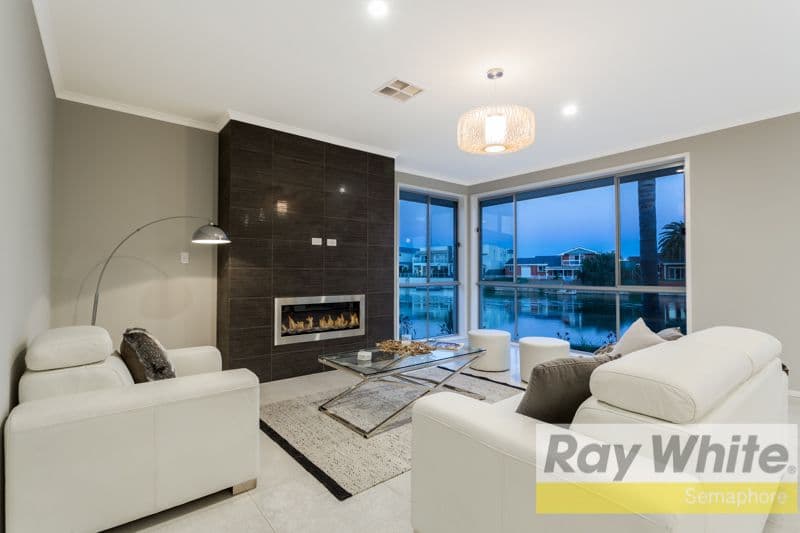 19 Boyd Crescent, West Lakes Shore SA 5020, West Lakes Shore - Thumbnail 7