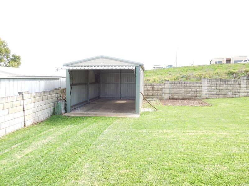 57 Suttontown Road, MOUNT GAMBIER SA 5290, Mount Gambier - Thumbnail 4