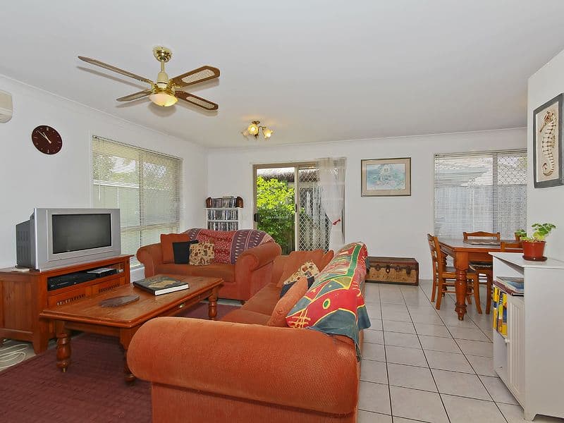 13 Lolita Court, VARSITY LAKES QLD 4227, Varsity Lakes - Thumbnail 3