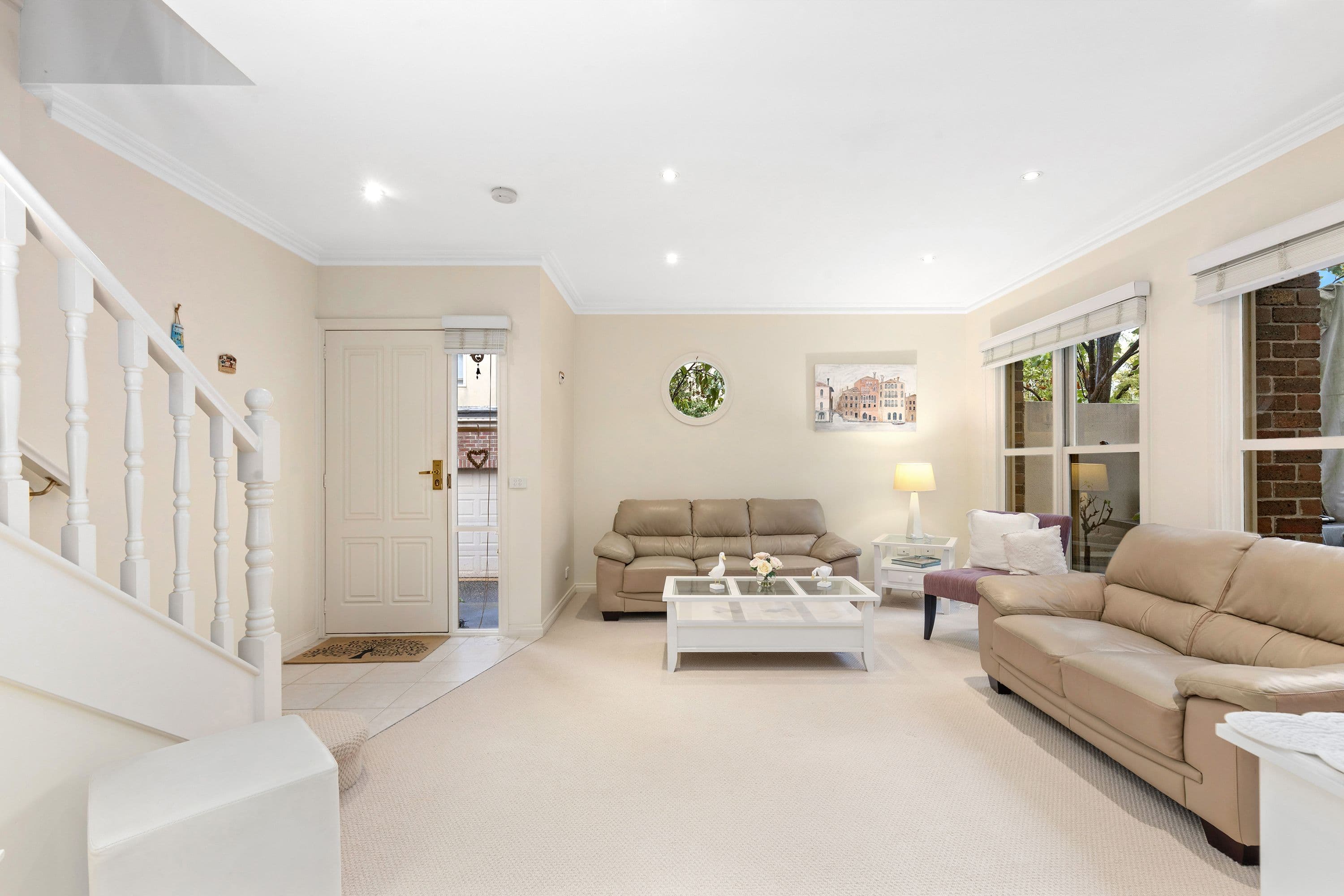 8 Hamel Street, Box Hill South VIC 3128, Box Hill South - Thumbnail 3