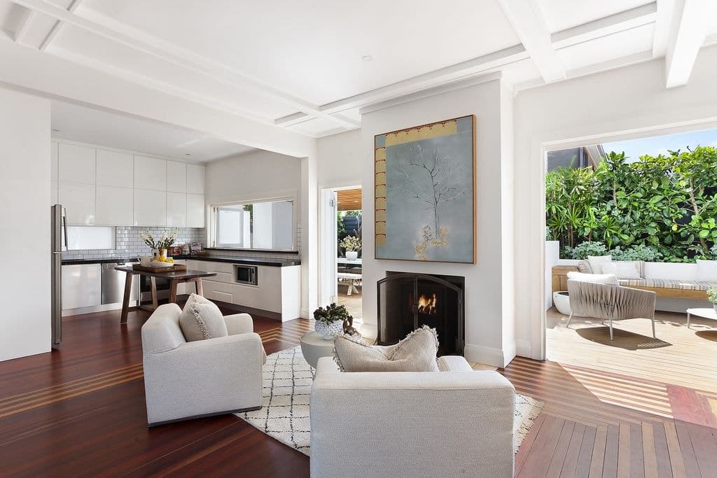 19 Beach Road, Bondi Beach - Thumbnail 3