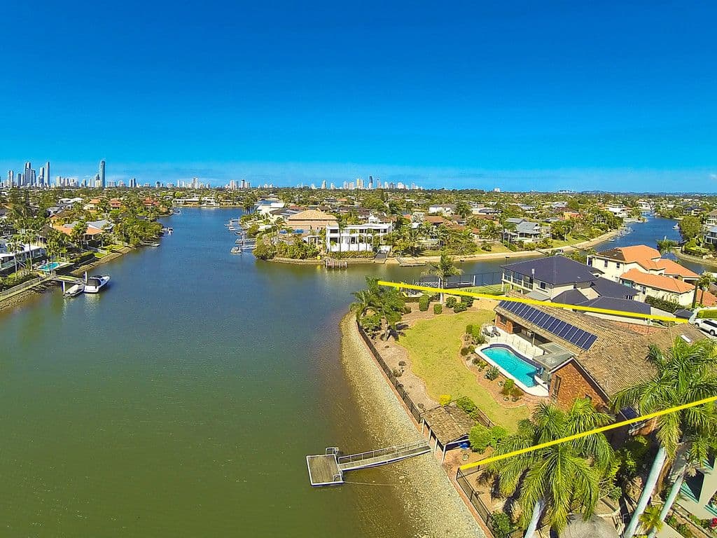 46 Selkirk Avenue, Benowa Waters QLD 4217, Benowa - Thumbnail 2