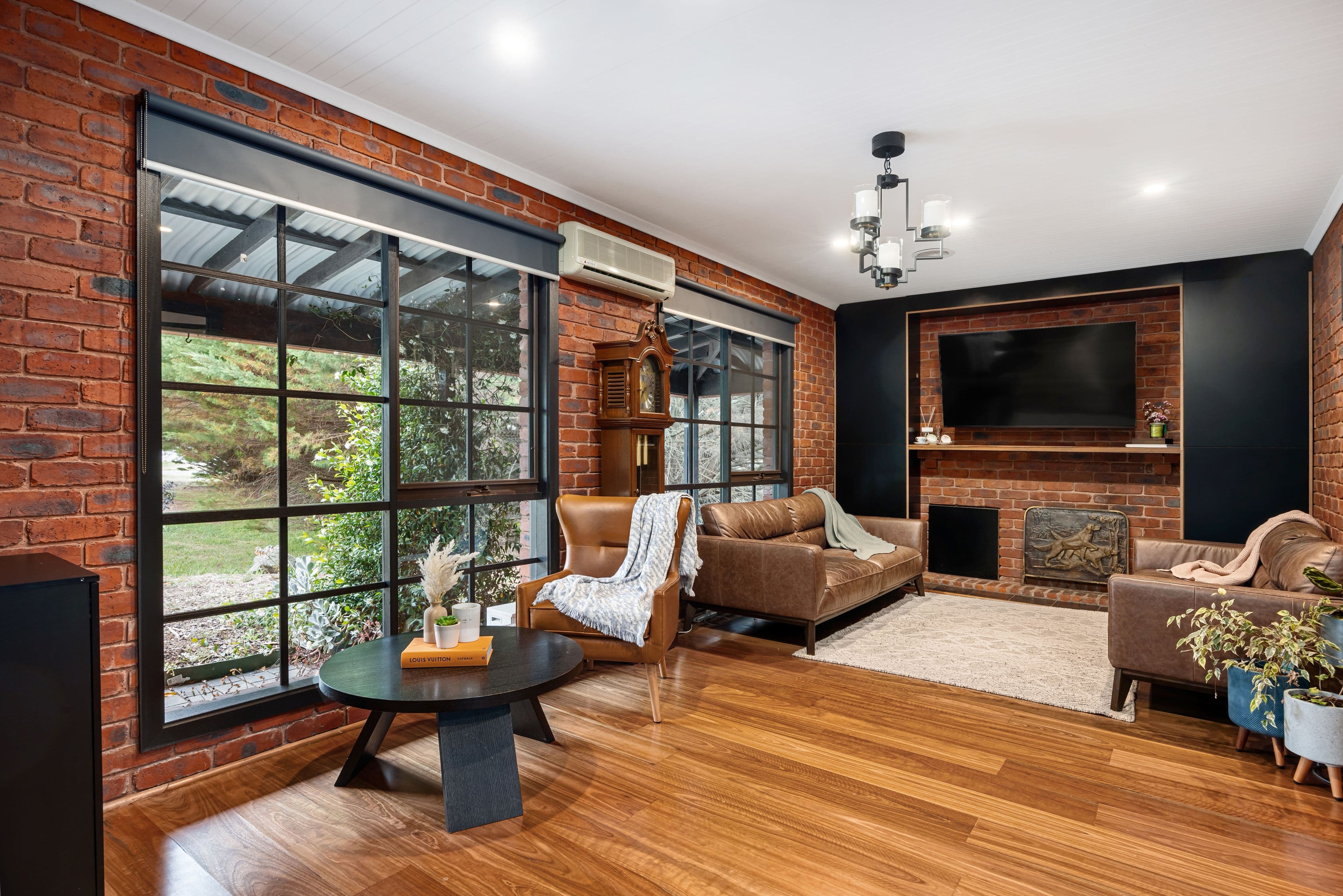 13 Newnham Drive, Romsey VIC 3434, Romsey - Thumbnail 3
