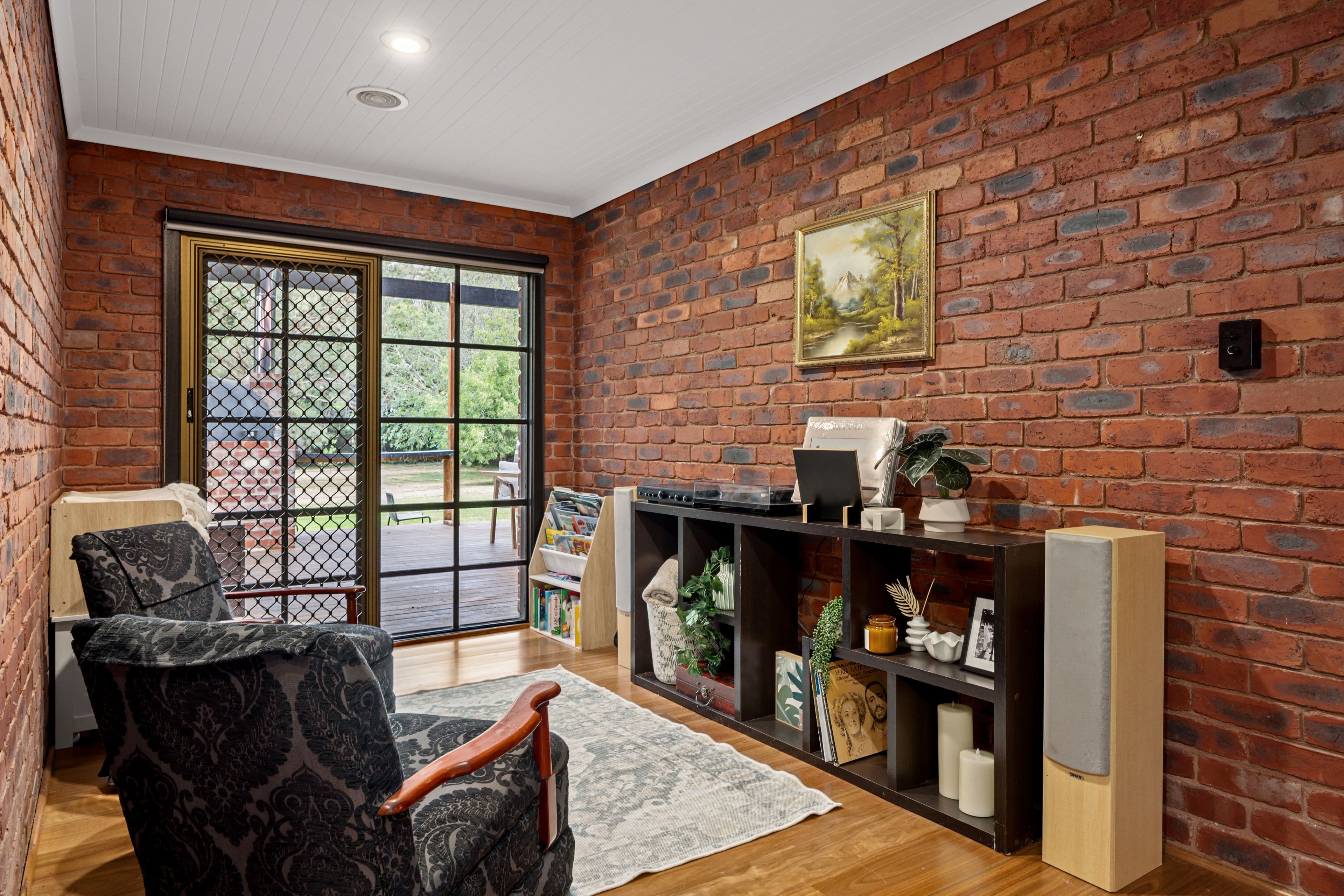 13 Newnham Drive, Romsey VIC 3434, Romsey - Thumbnail 4