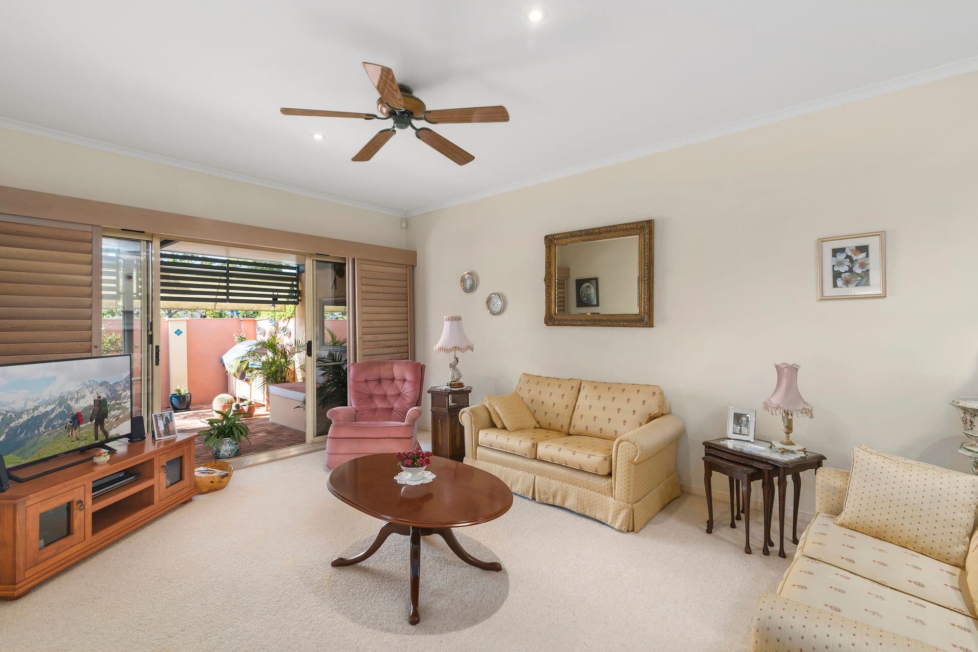36-42 Beachcomber Court, Burleigh Waters QLD 4220, Burleigh Waters - Thumbnail 3