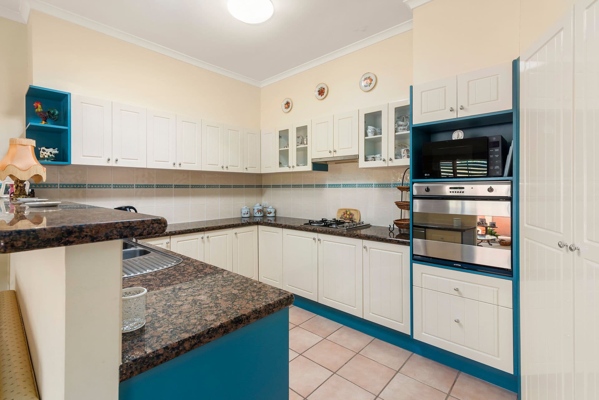 36-42 Beachcomber Court, Burleigh Waters QLD 4220, Burleigh Waters - Thumbnail 5