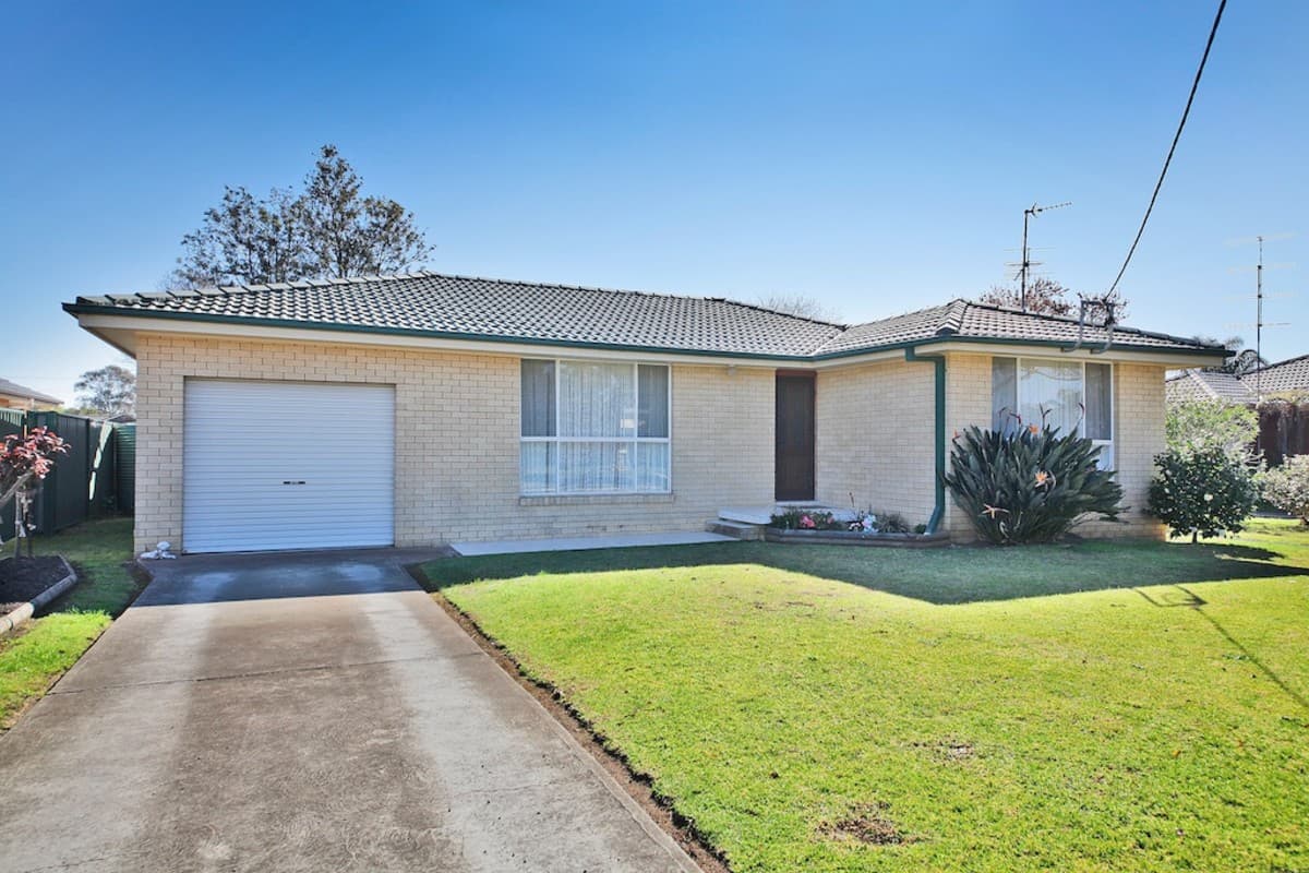 35 KING Street, TAHMOOR, Tahmoor - Thumbnail 3