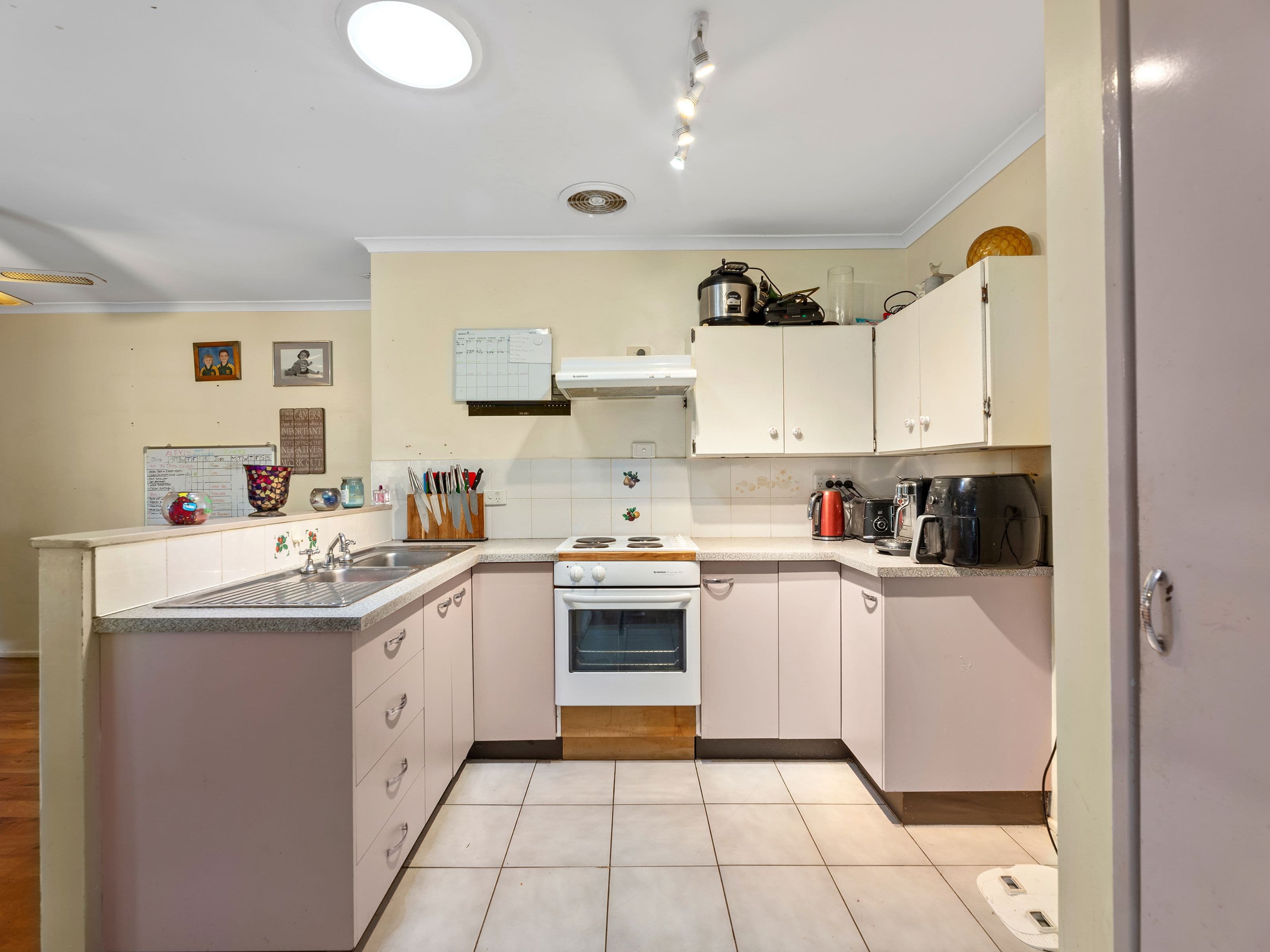 1 Kookaburra Court, Regency Downs QLD 4341, Regency Downs - Thumbnail 6